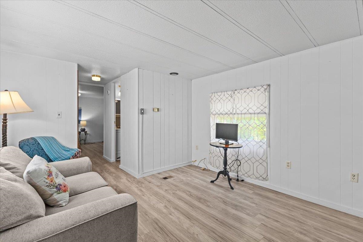 2083 West Hill Road Property Photo 22
