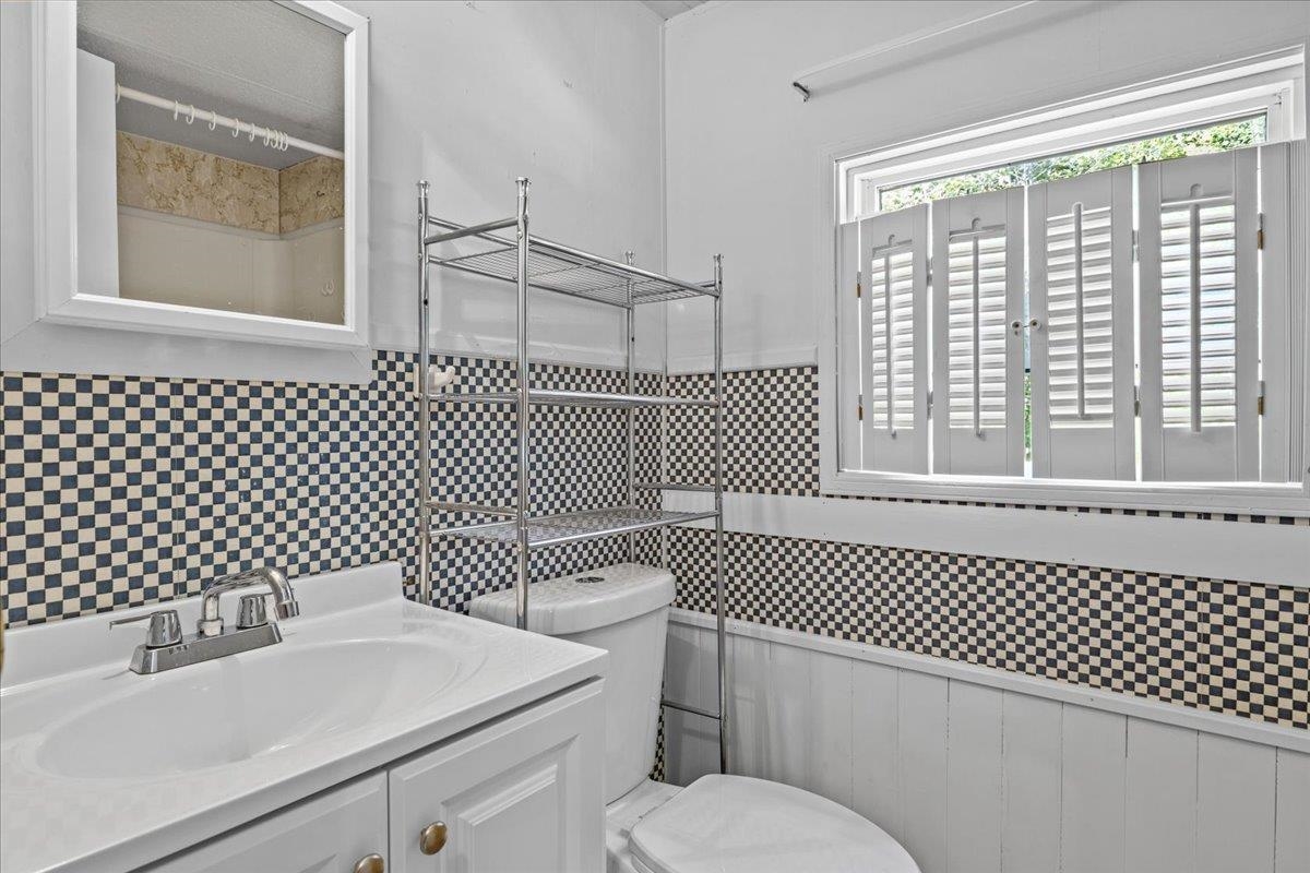 2083 West Hill Road Property Photo 30