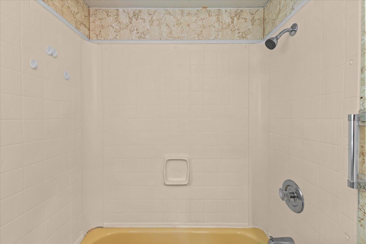 2083 West Hill Road Property Photo 31