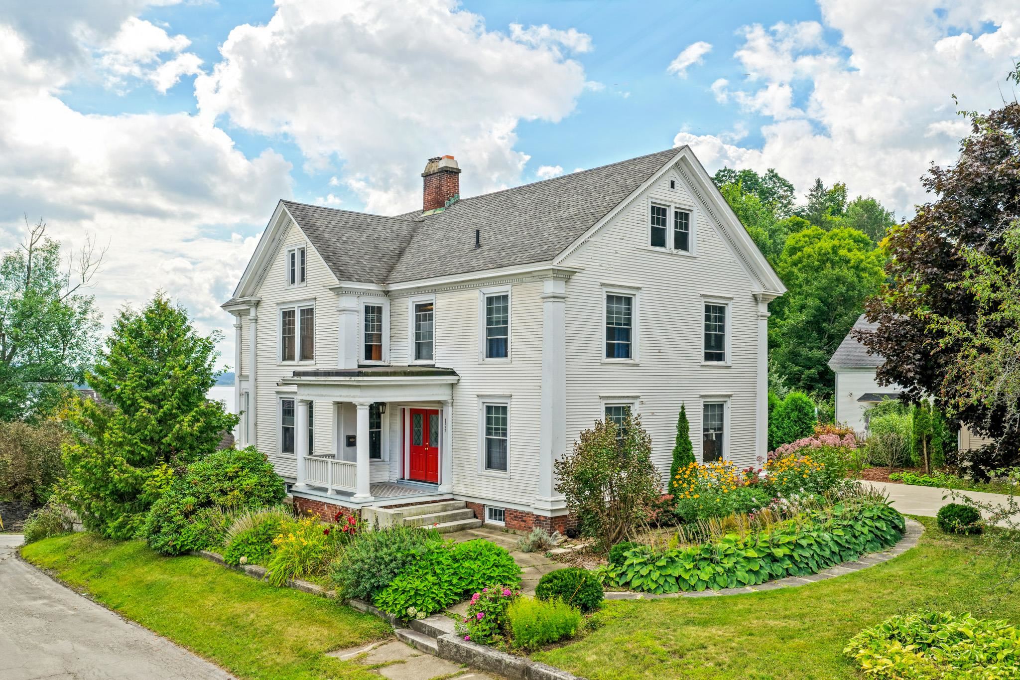 152 Second Street Property Photo 1