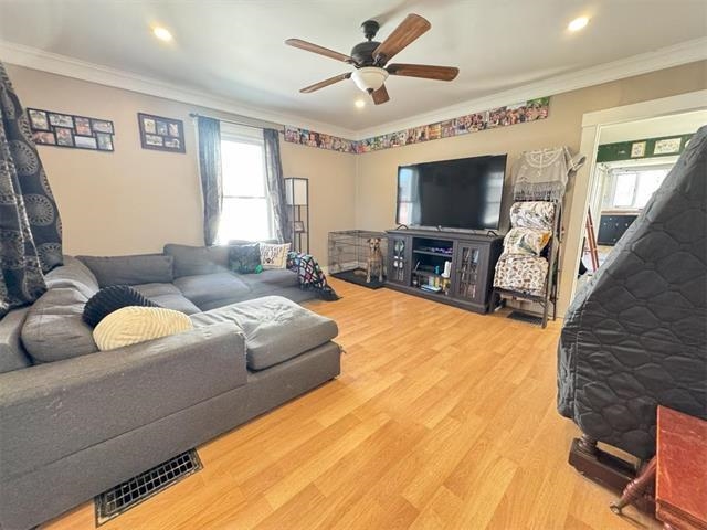 64 East Street Property Photo 10