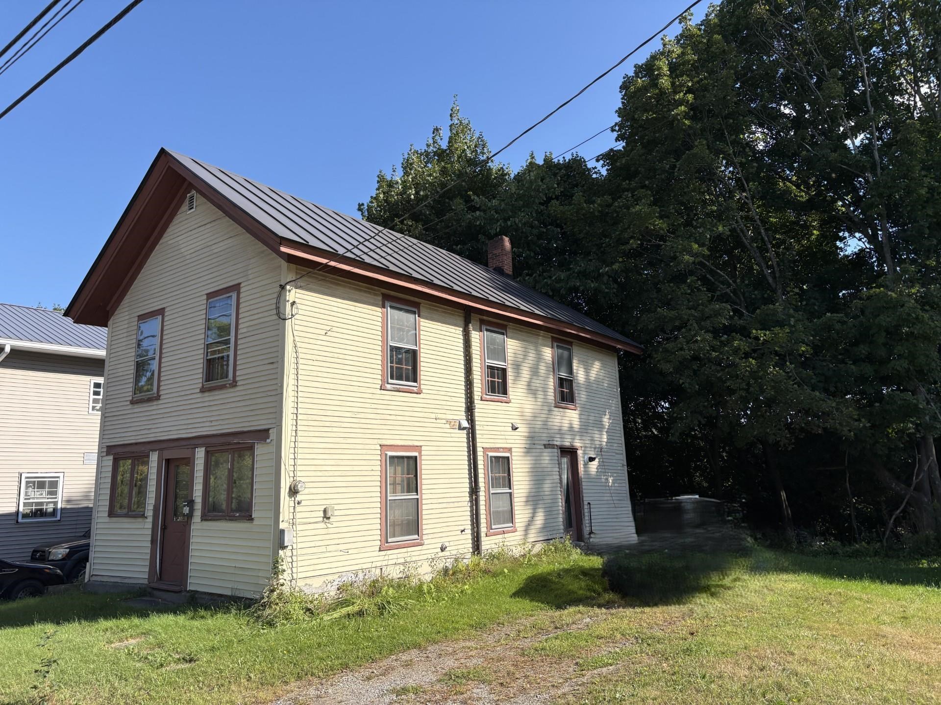 81 Vine Street Property Photo 3