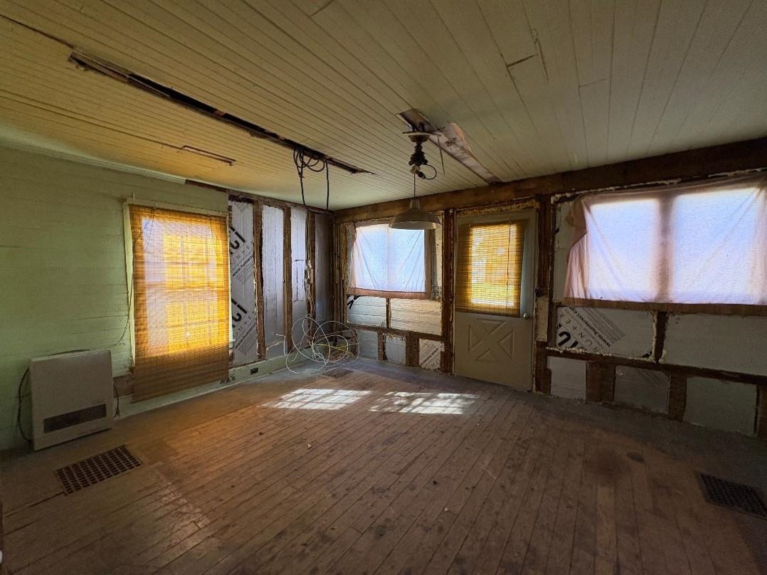81 Vine Street Property Photo 17