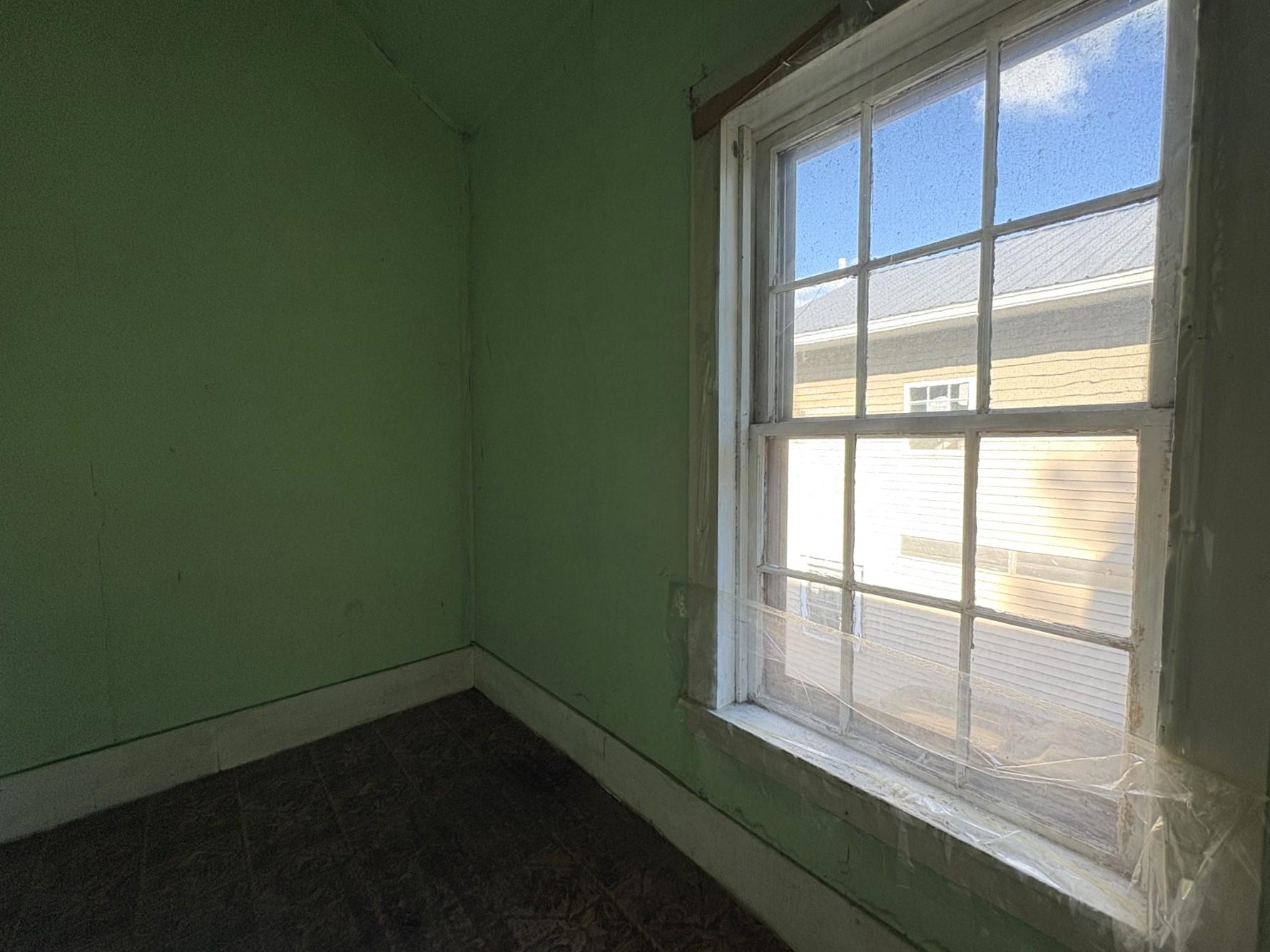 81 Vine Street Property Photo 25