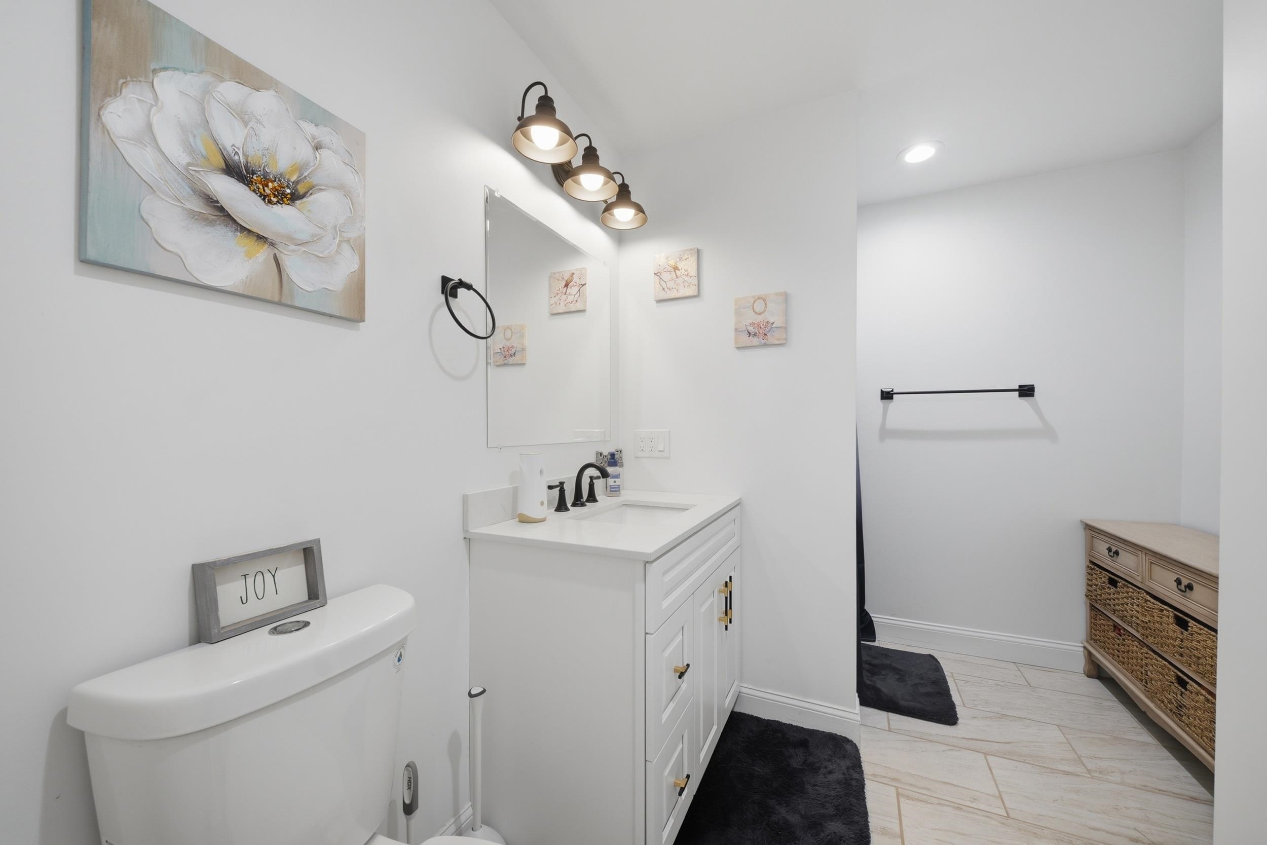 366 Keene Road Property Photo 30