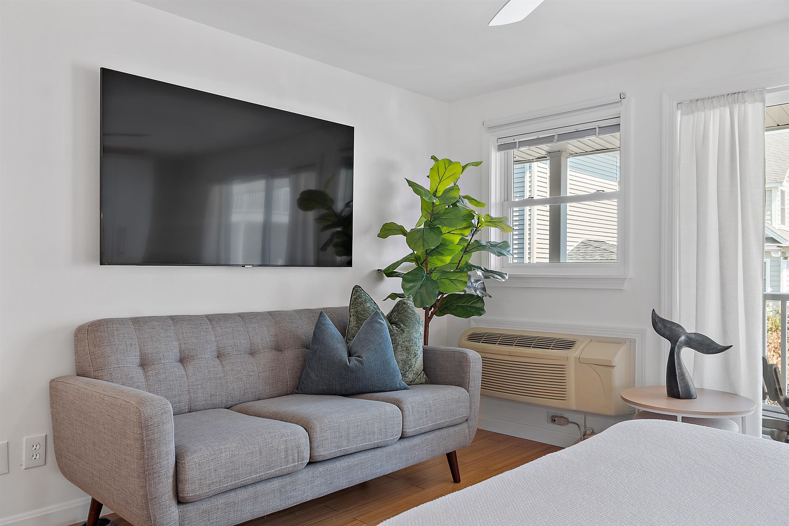 6 Ashworth Avenue Property Photo 10