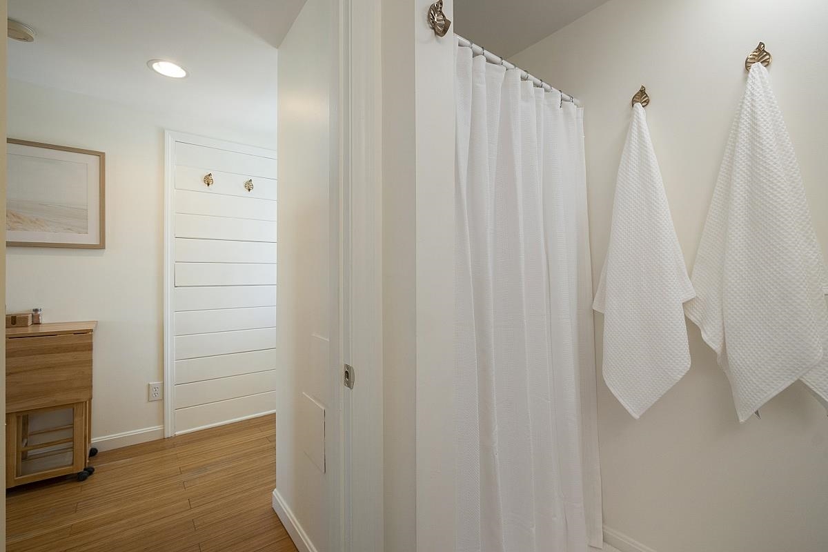 6 Ashworth Avenue Property Photo 17