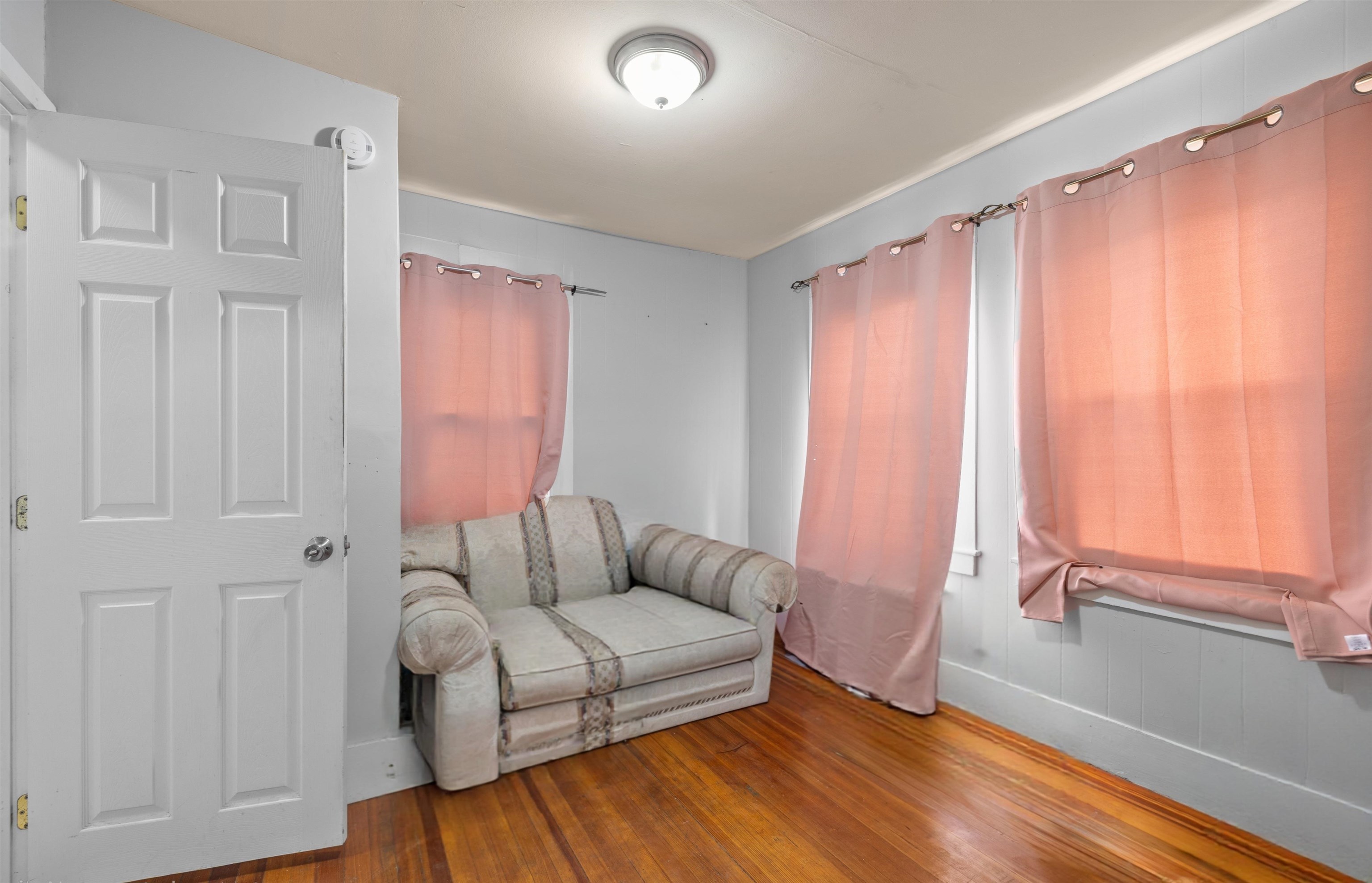 10 Mulberry Street Property Photo 23