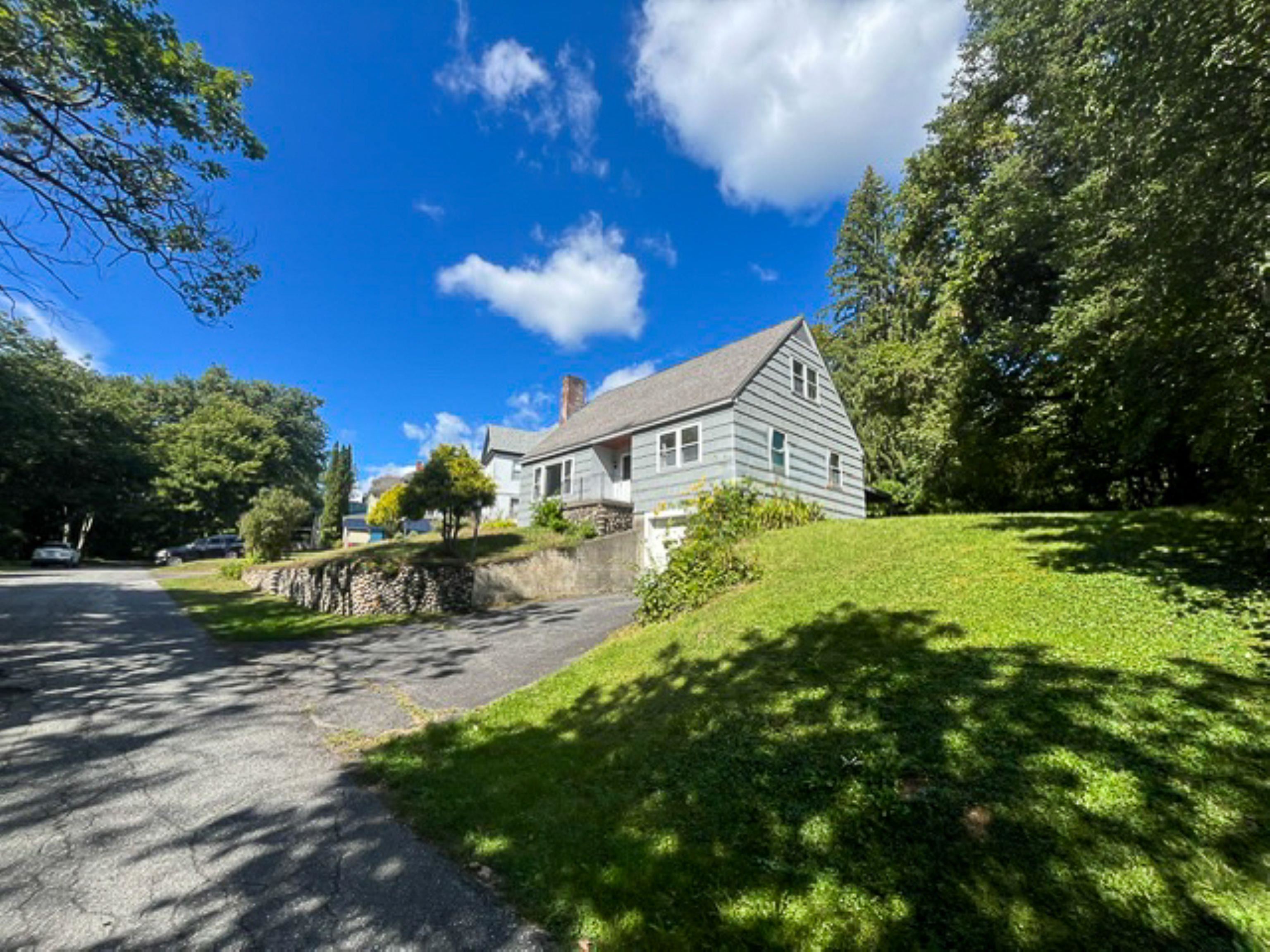 62 Highland Avenue Property Photo 1