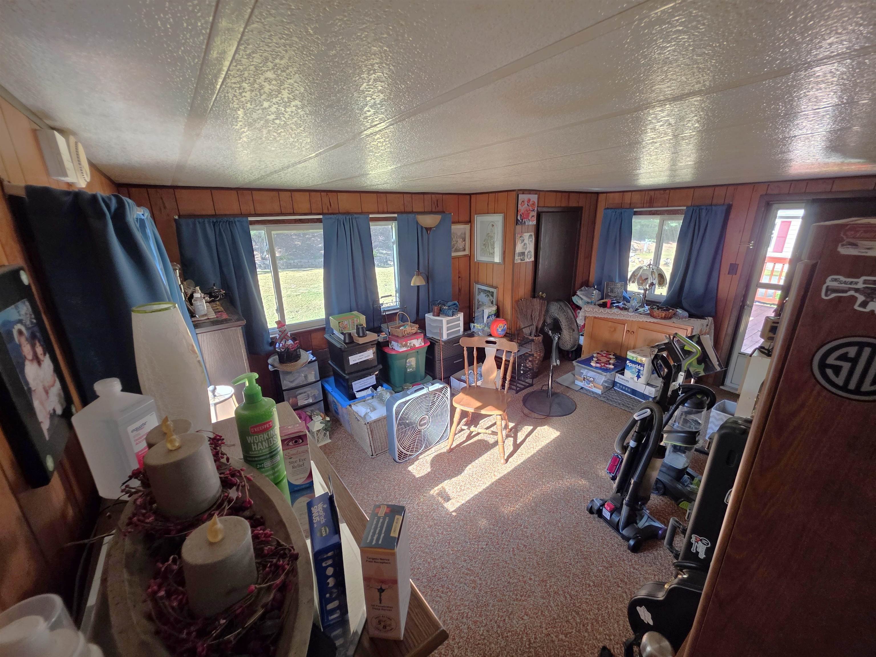 19 River Road Property Photo 11