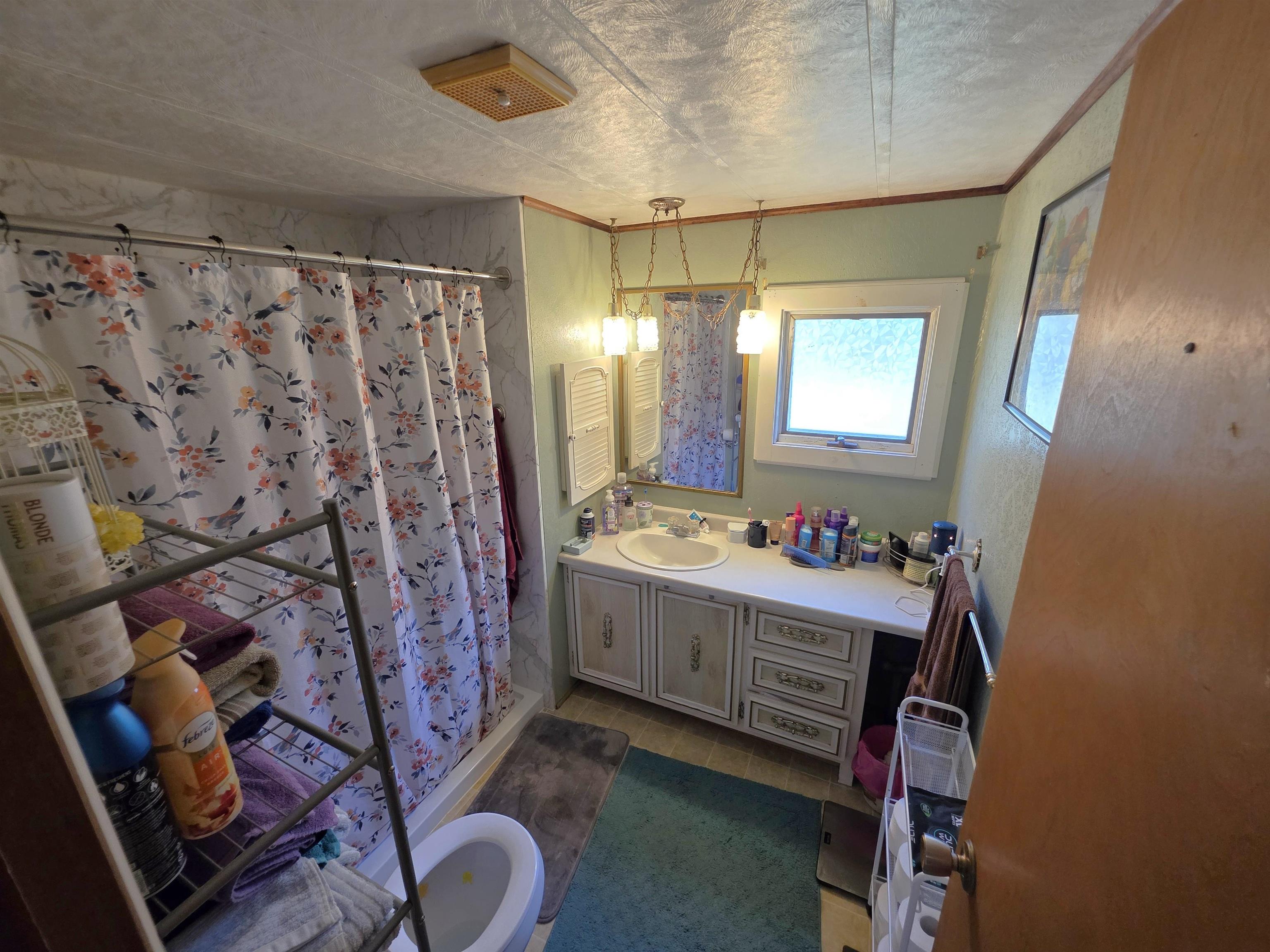 19 River Road Property Photo 12
