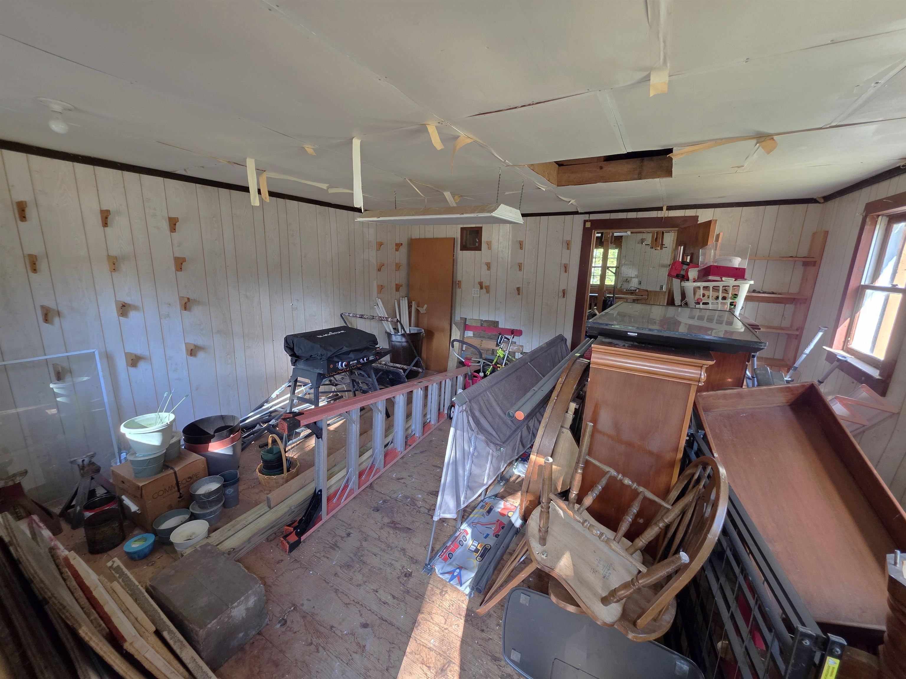 19 River Road Property Photo 15