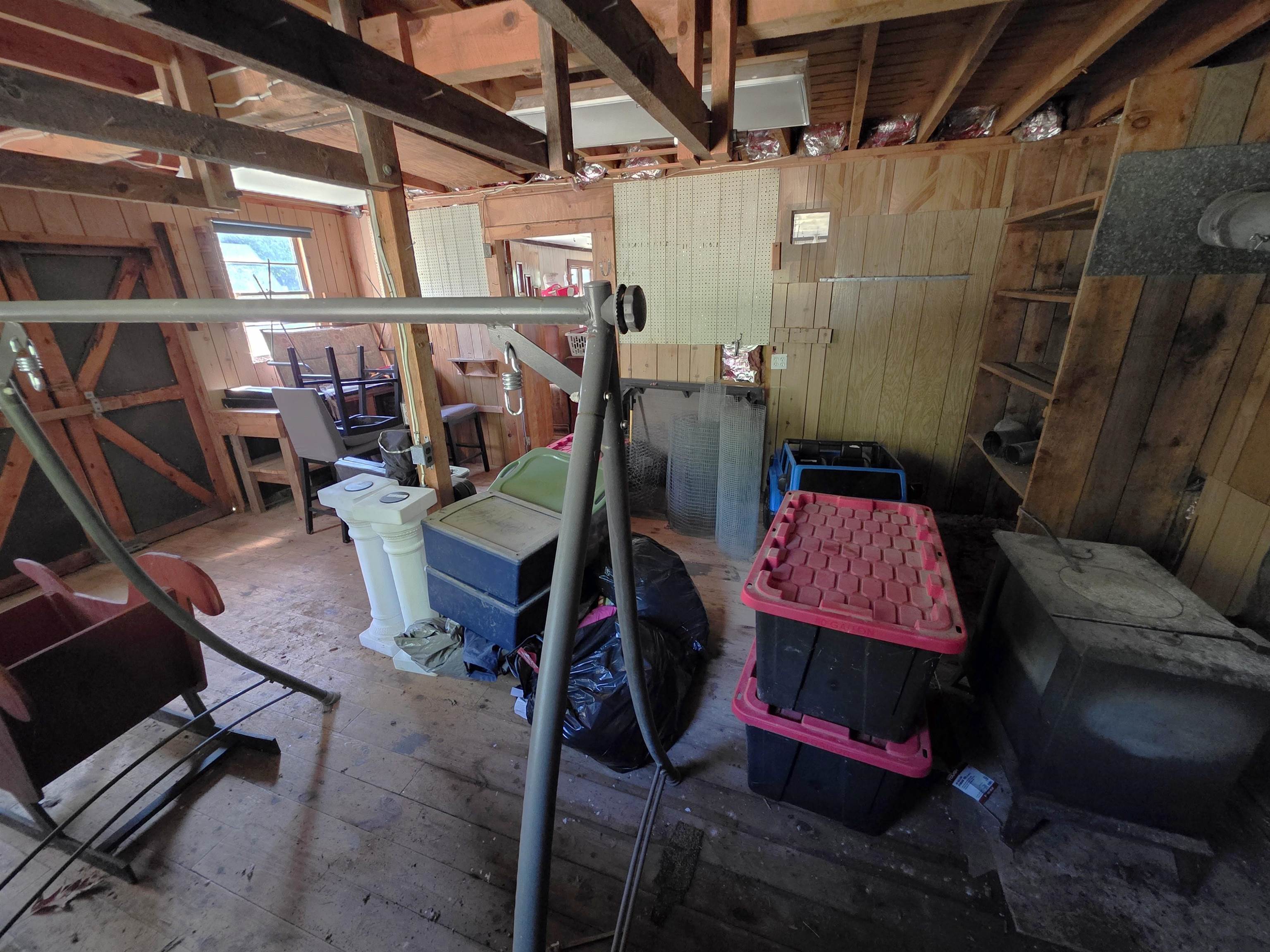 19 River Road Property Photo 16