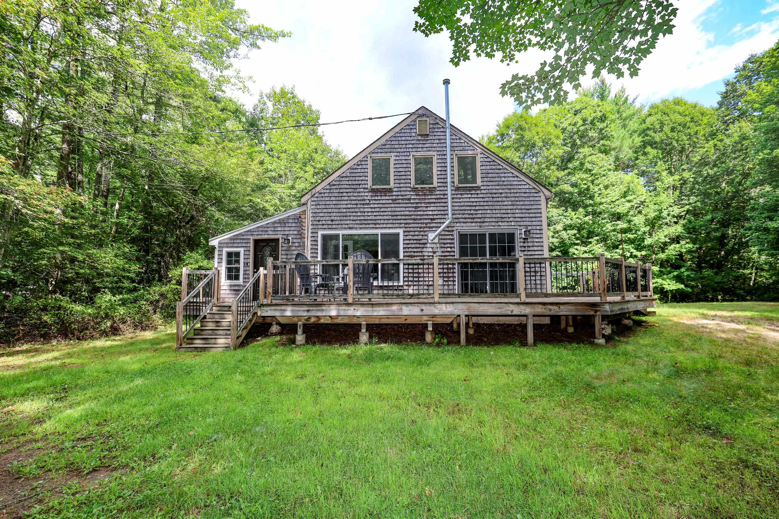 599 Tolend Road Property Photo 2