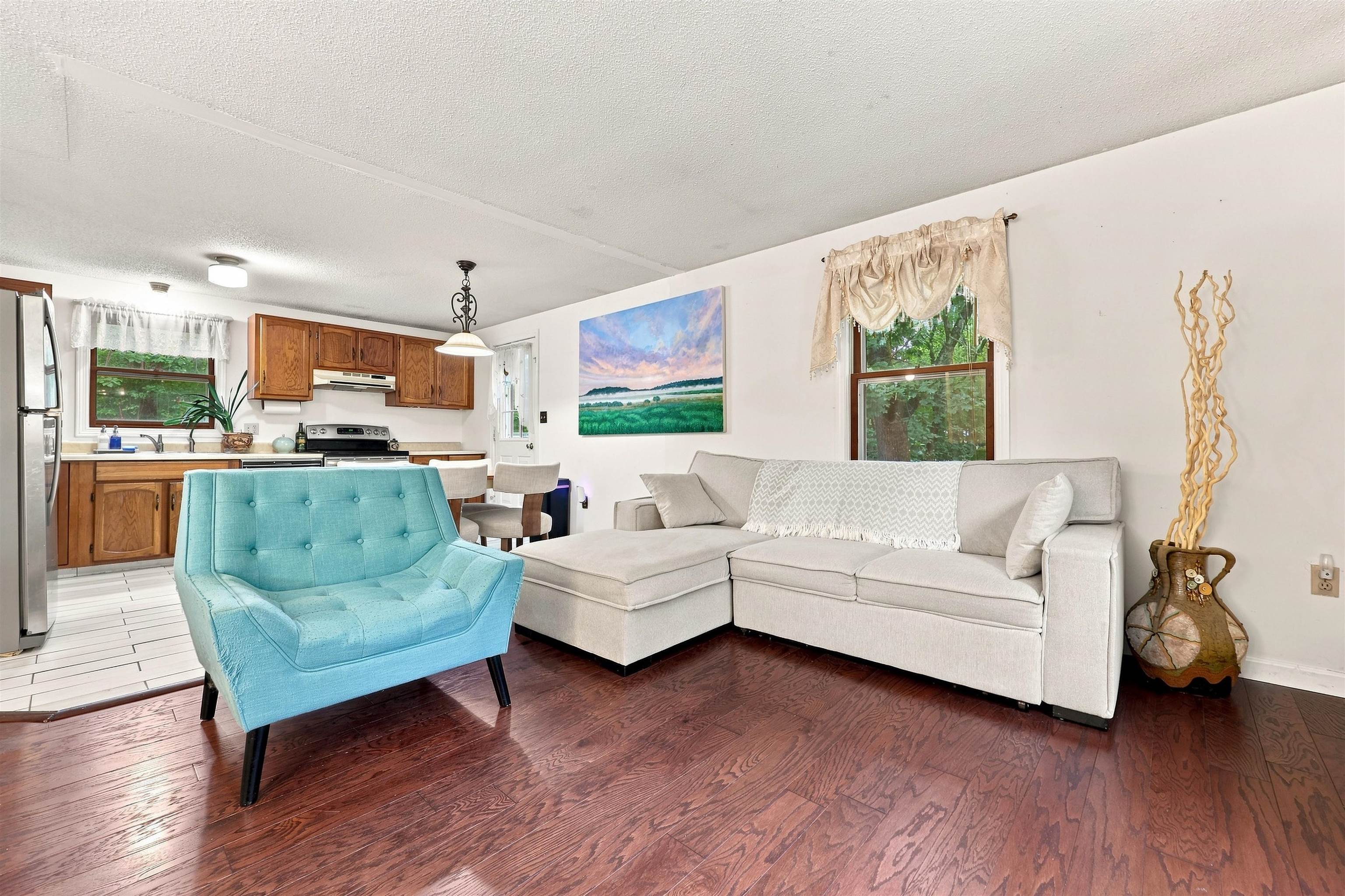 29 Hersey Lane Property Photo 6
