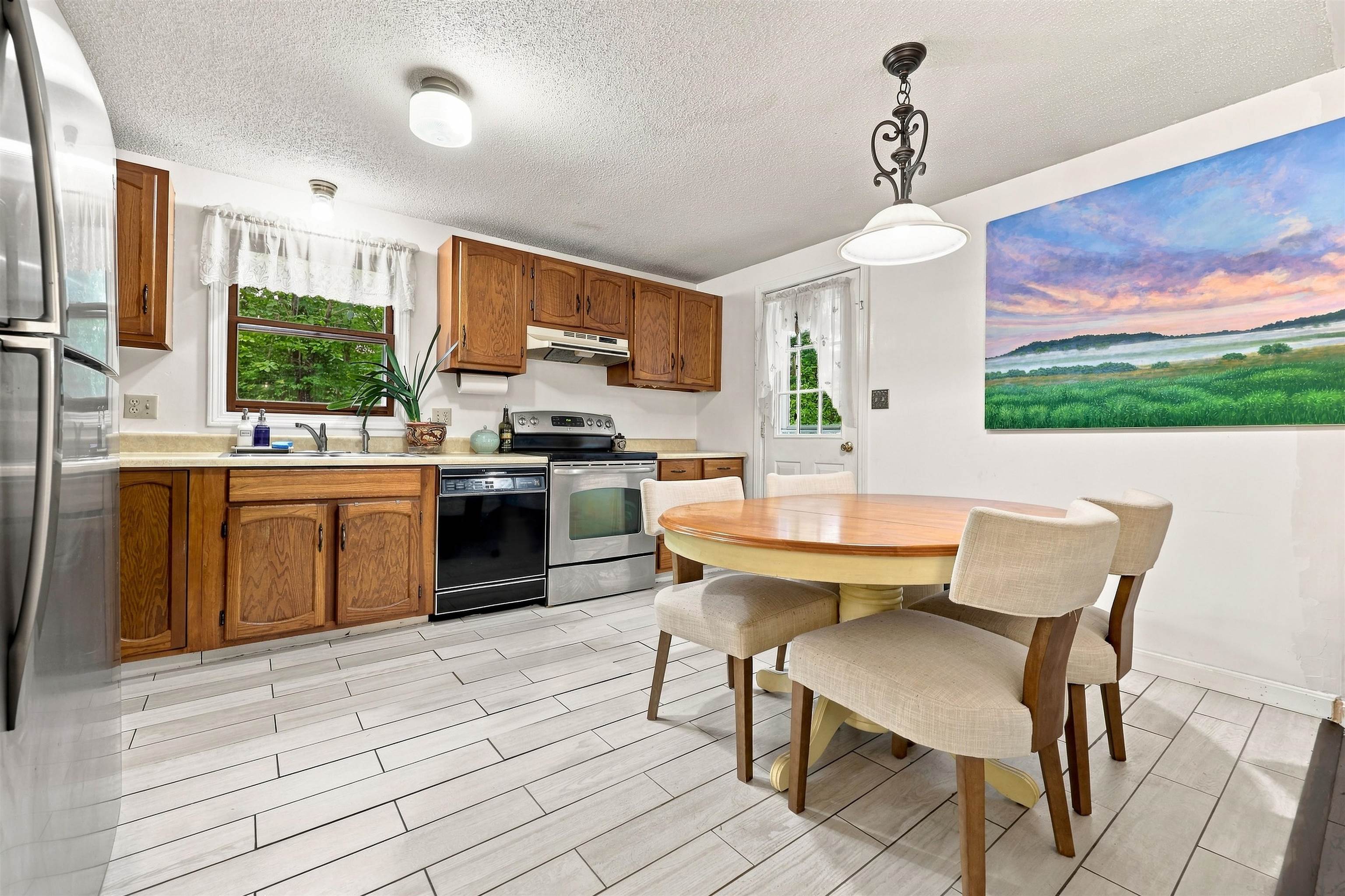 29 Hersey Lane Property Photo 8
