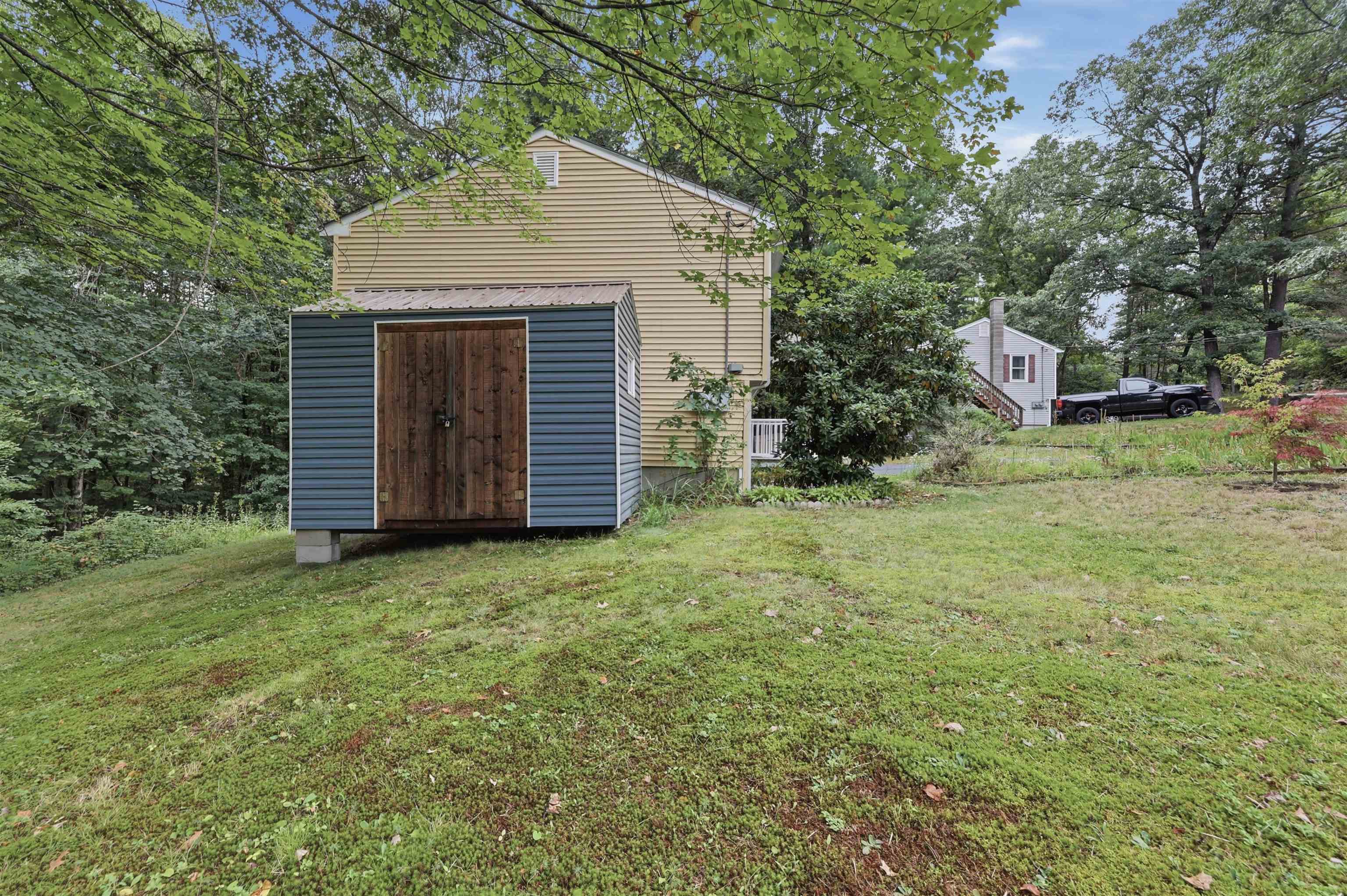 29 Hersey Lane Property Photo 34