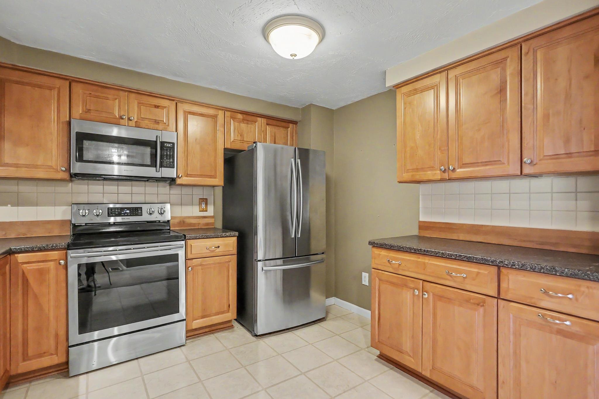 5 Tsienneto Road Property Photo 9