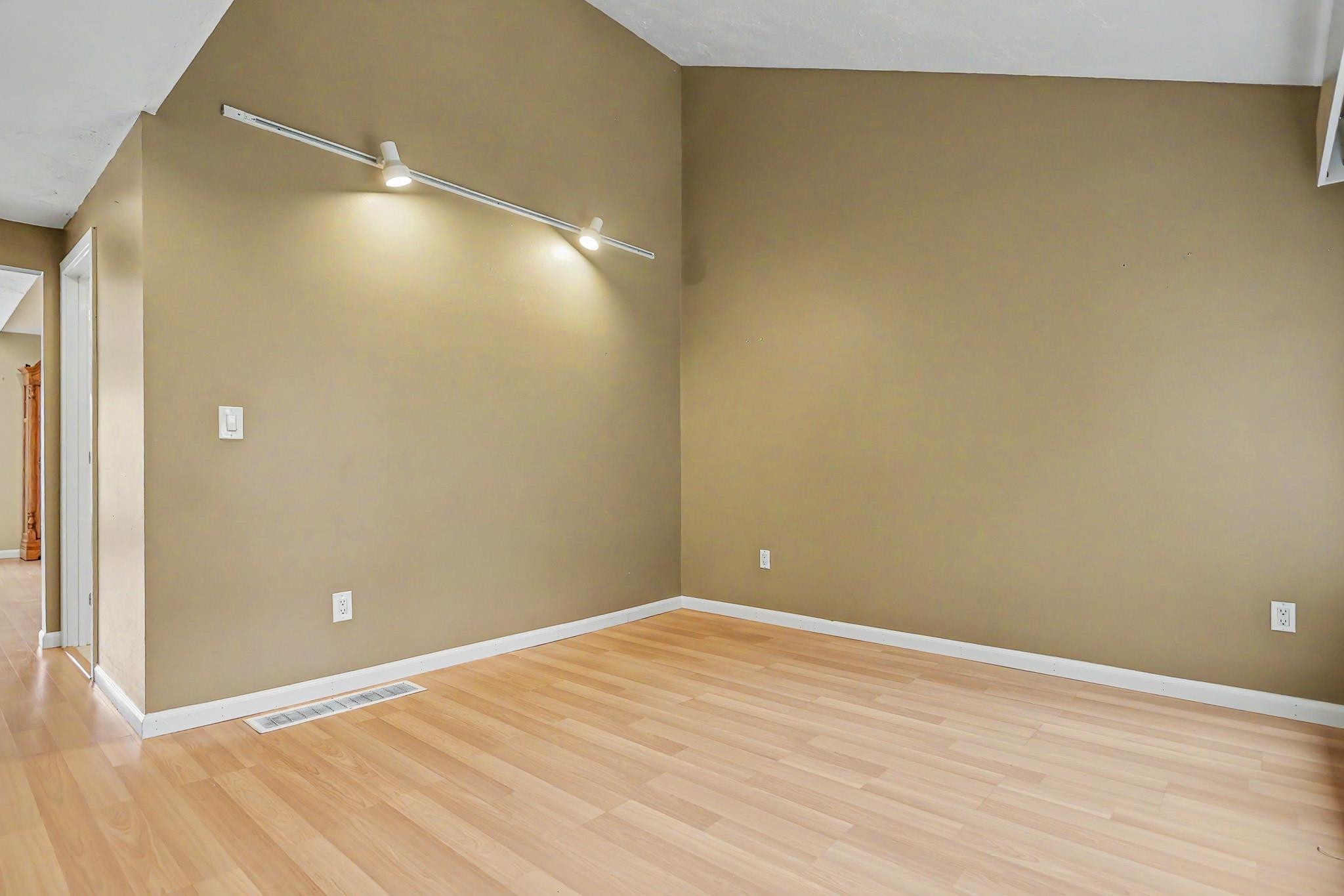 5 Tsienneto Road Property Photo 15