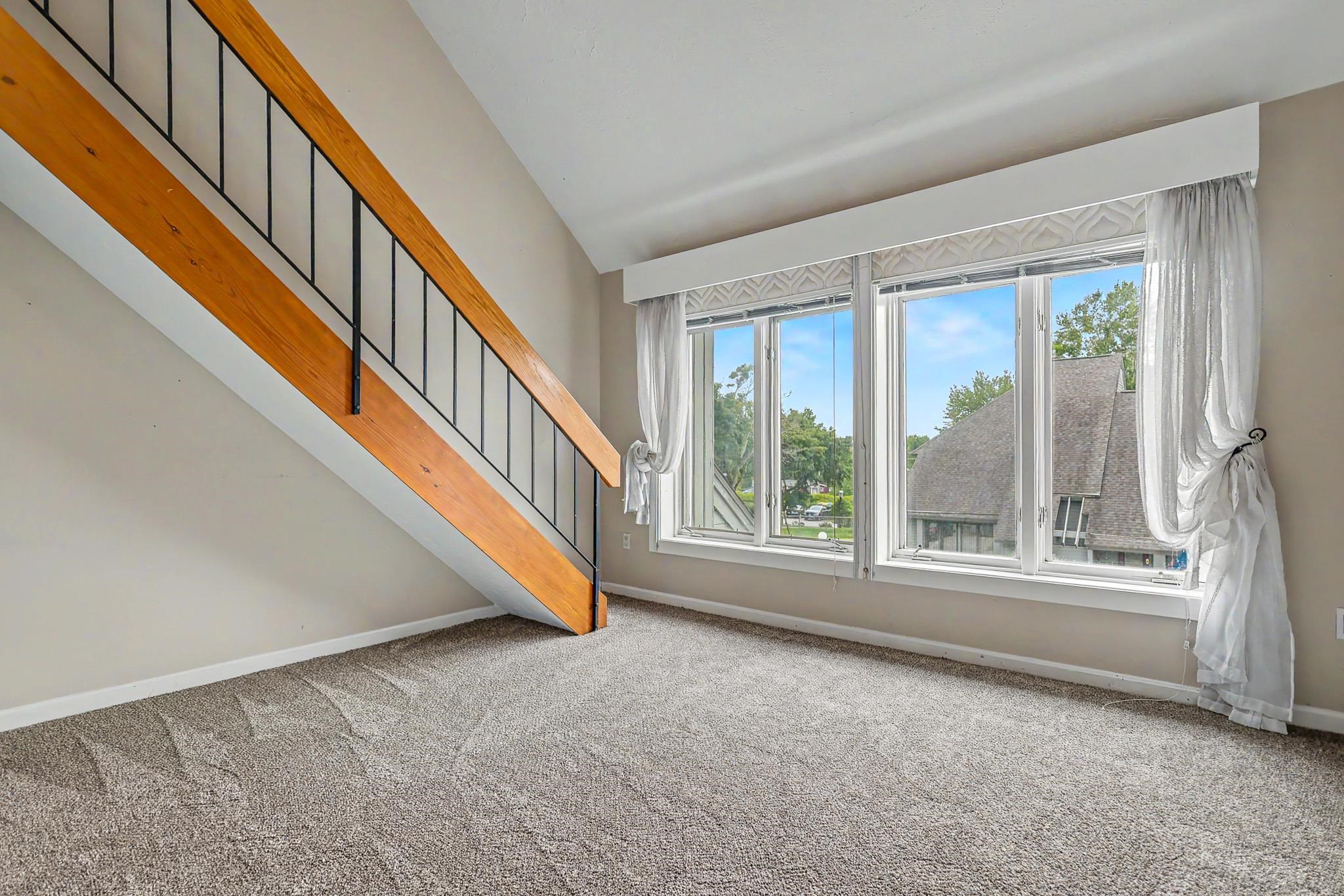 5 Tsienneto Road Property Photo 18