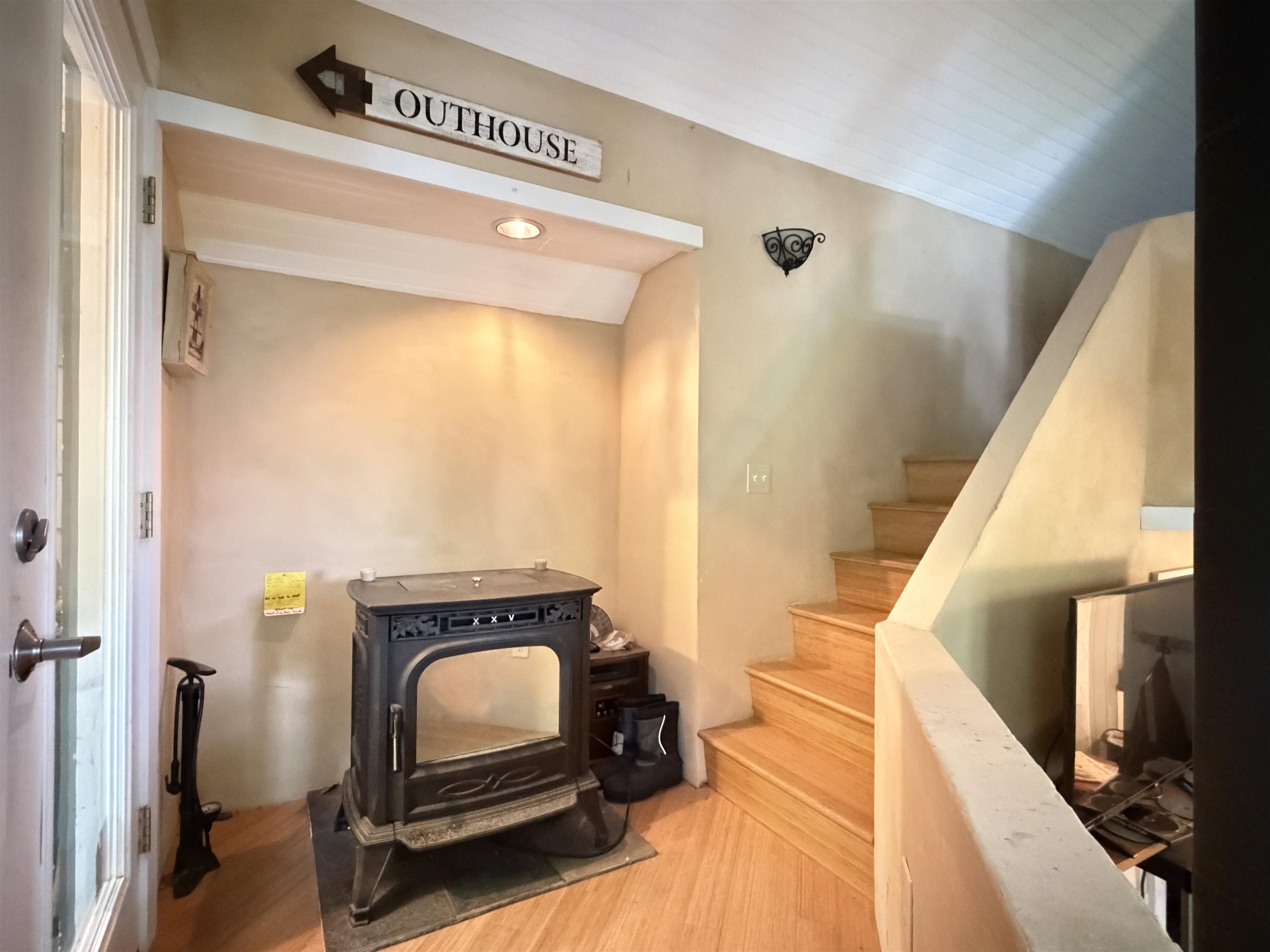 5 Shore Road Property Photo 12