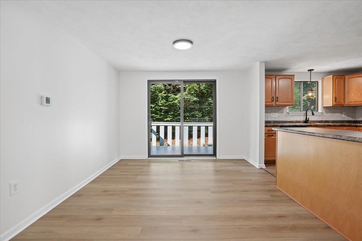 6 Black Oak Drive Property Photo 6