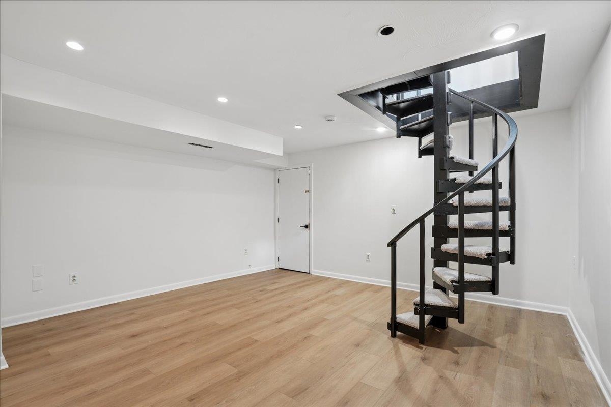 6 Black Oak Drive Property Photo 23