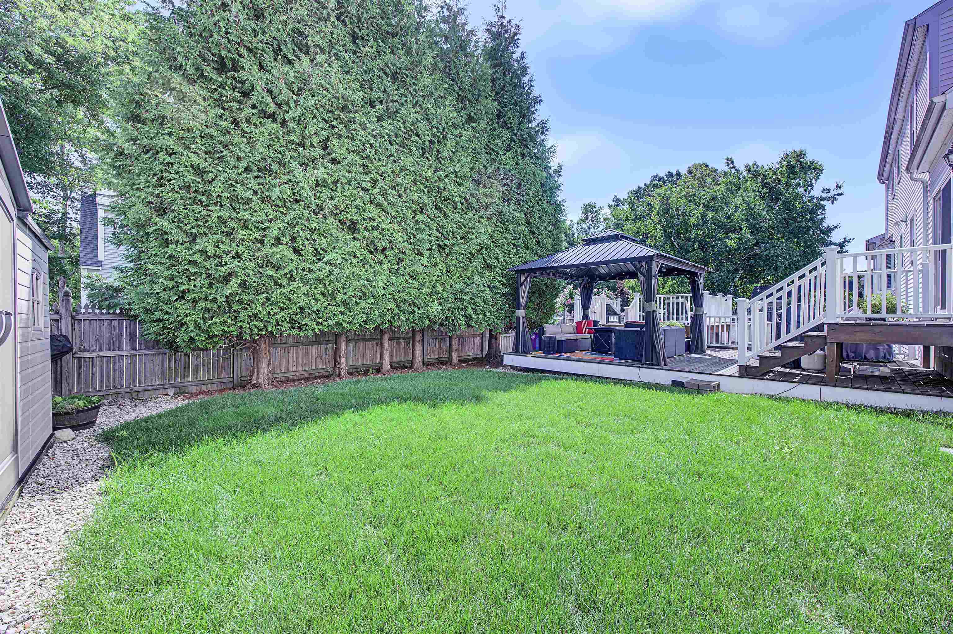 176 Stanton Street Property Photo 39