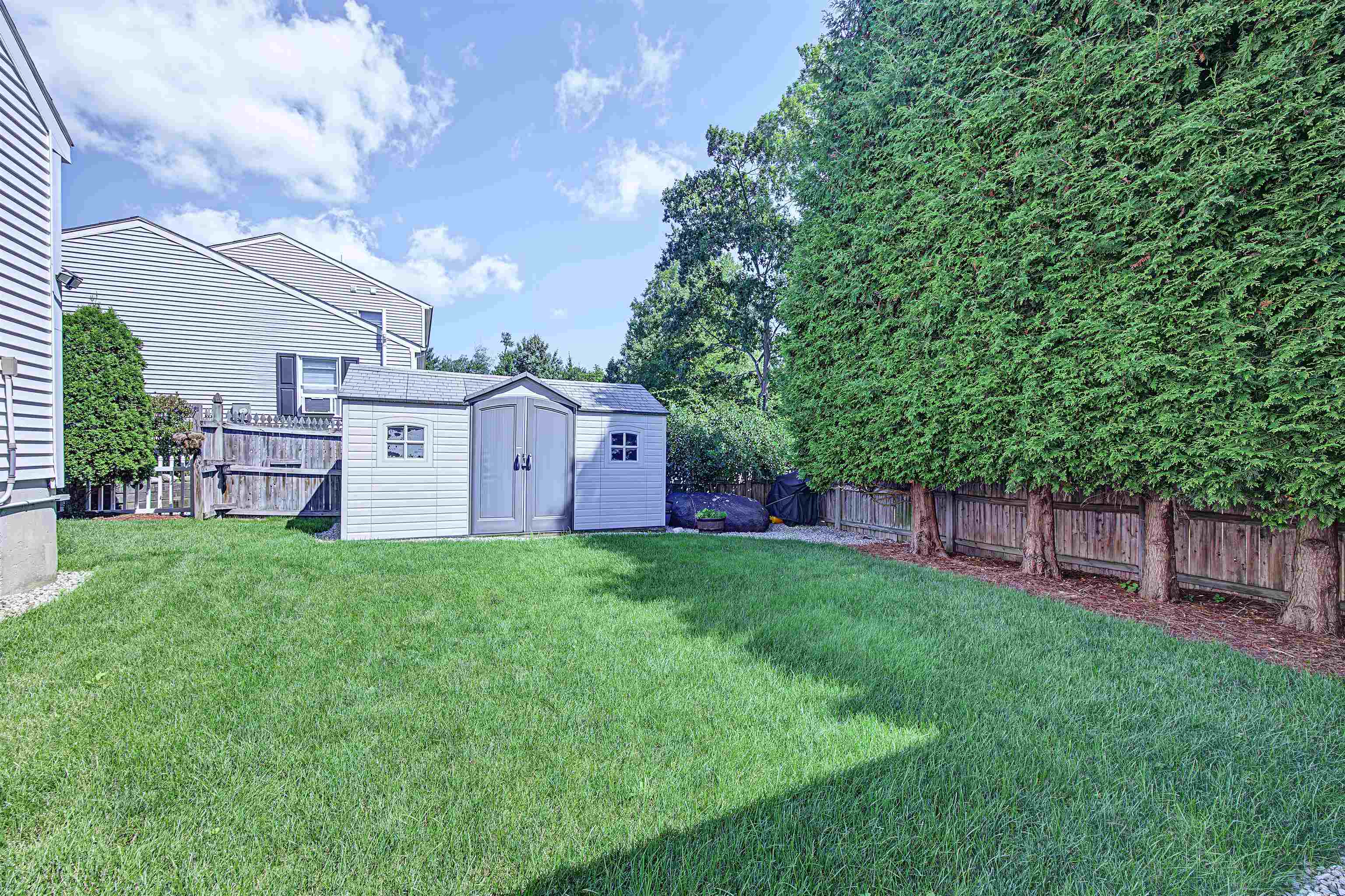 176 Stanton Street Property Photo 40