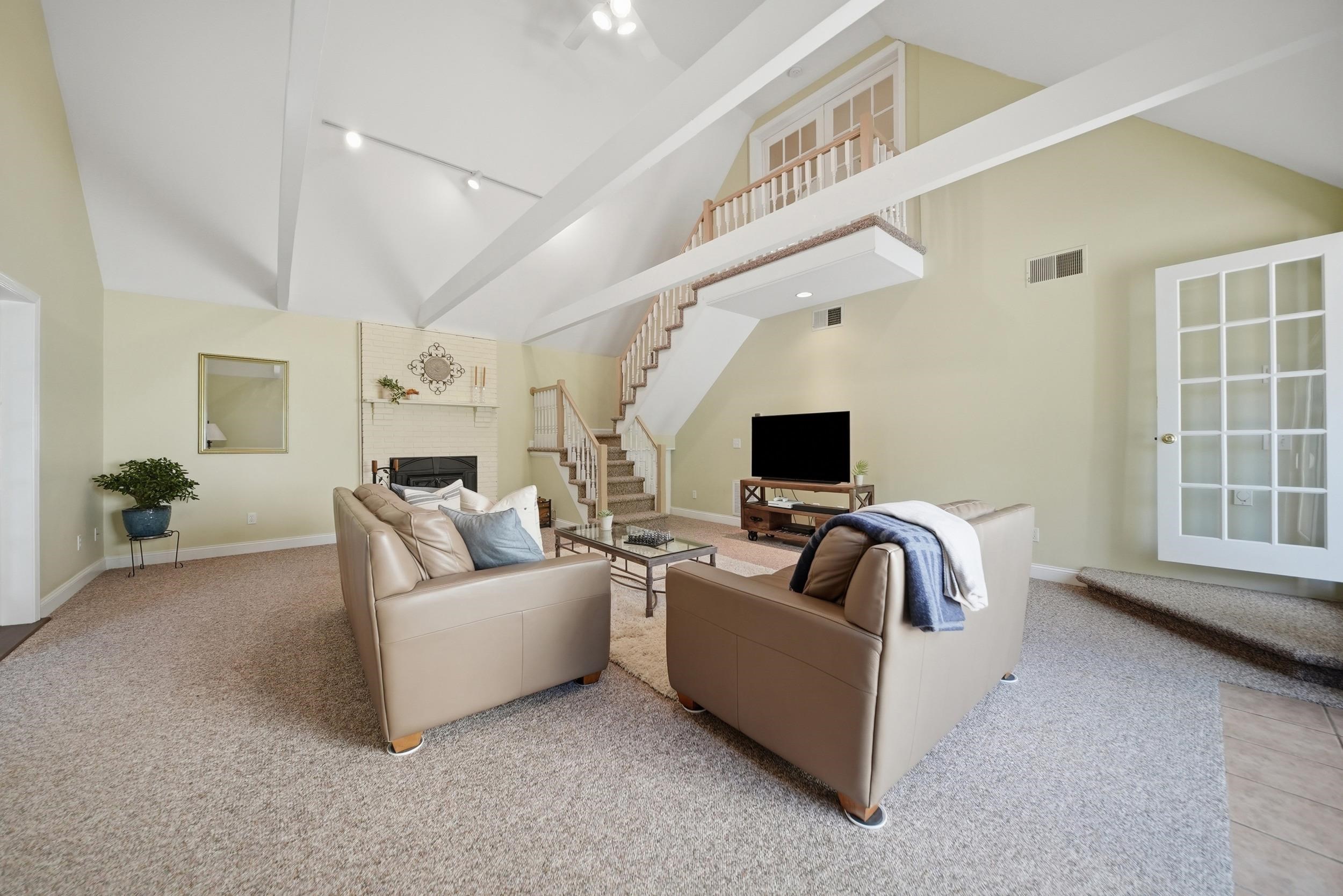 11 Olde Village Road Property Photo 16