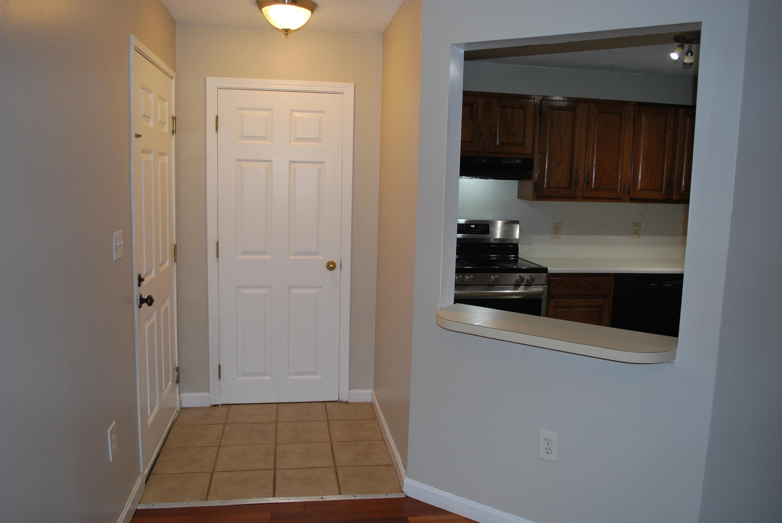 14 Turnbuckle Lane Property Photo 6