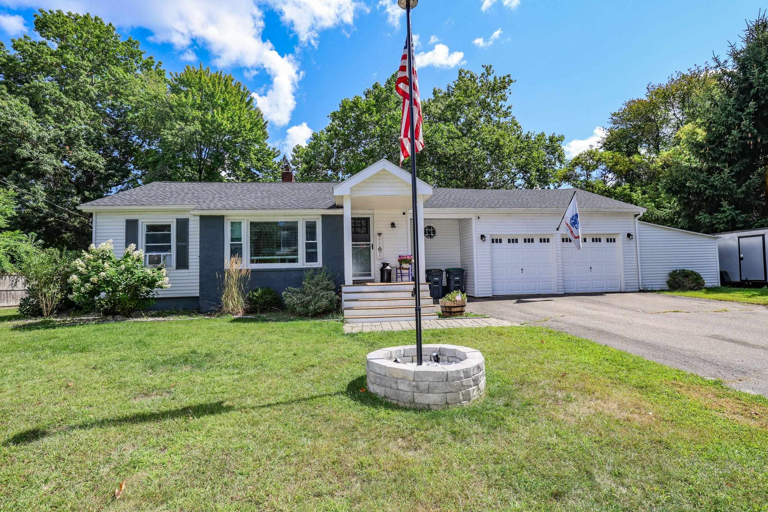 17 Coaker Avenue Property Photo 3