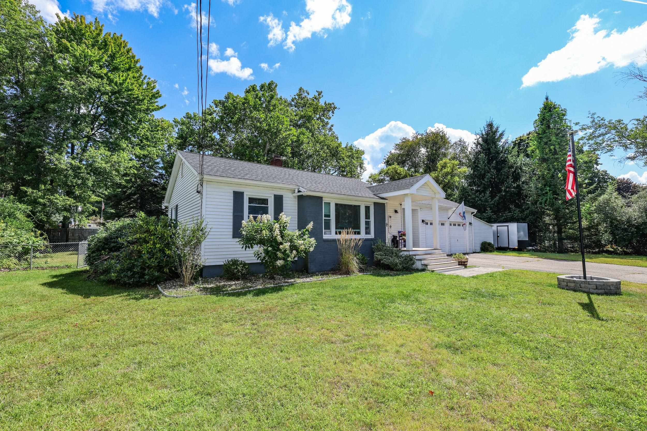 17 Coaker Avenue Property Photo 4