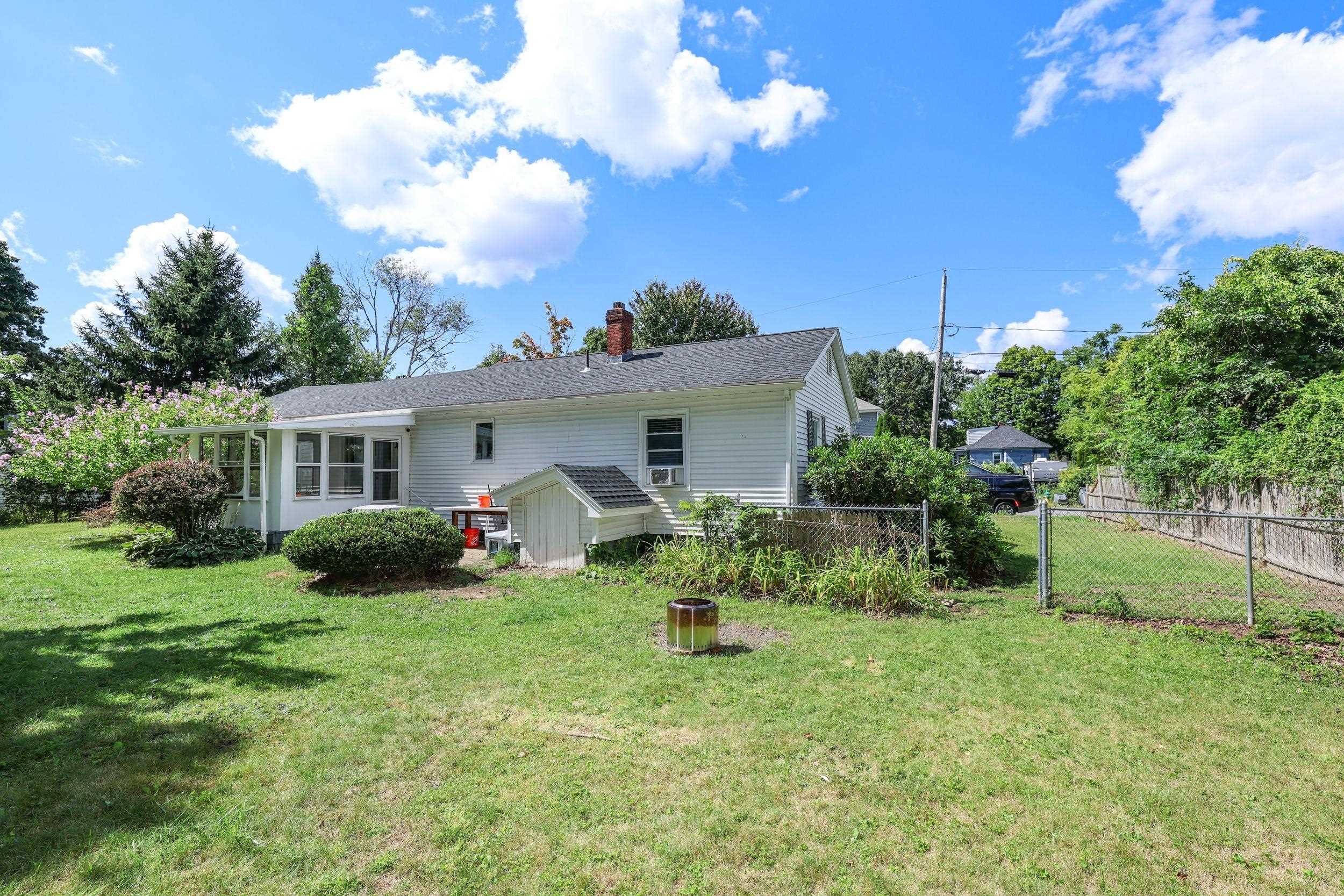 17 Coaker Avenue Property Photo 8