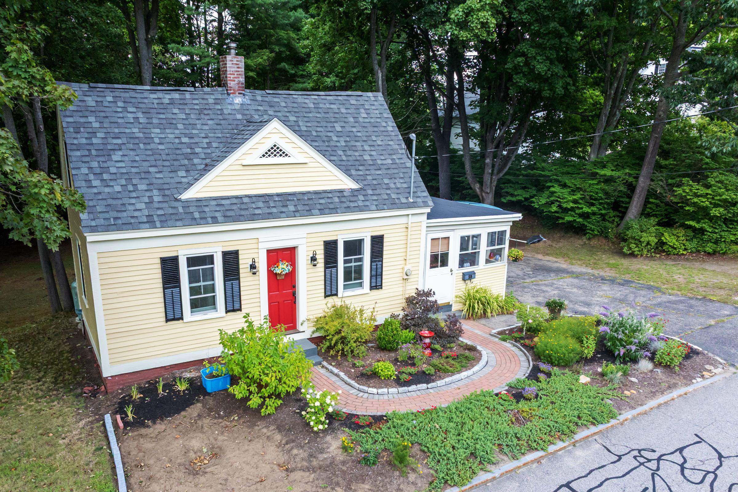 59 Maple Street Property Photo 5