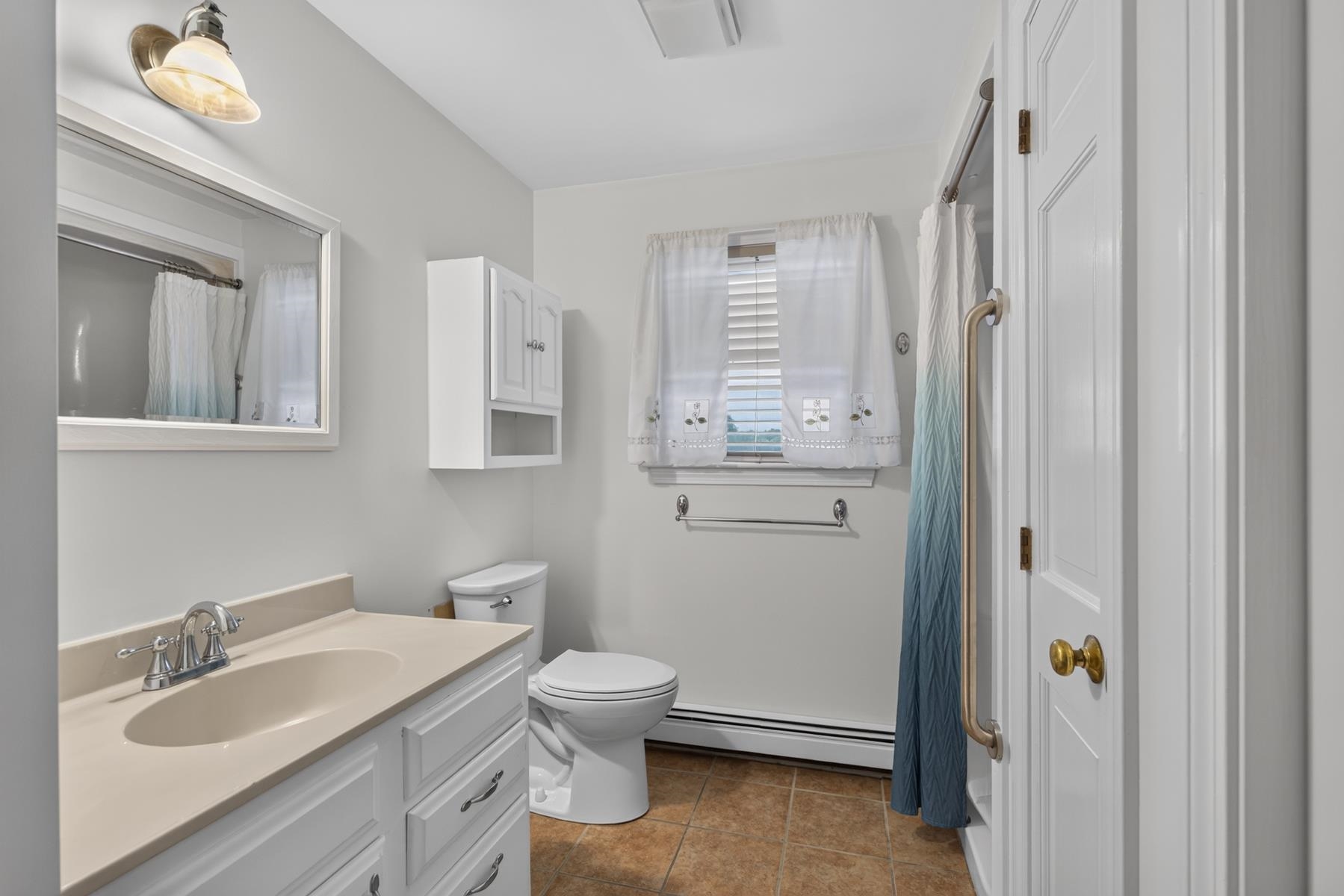 571 Silver Street Property Photo 22