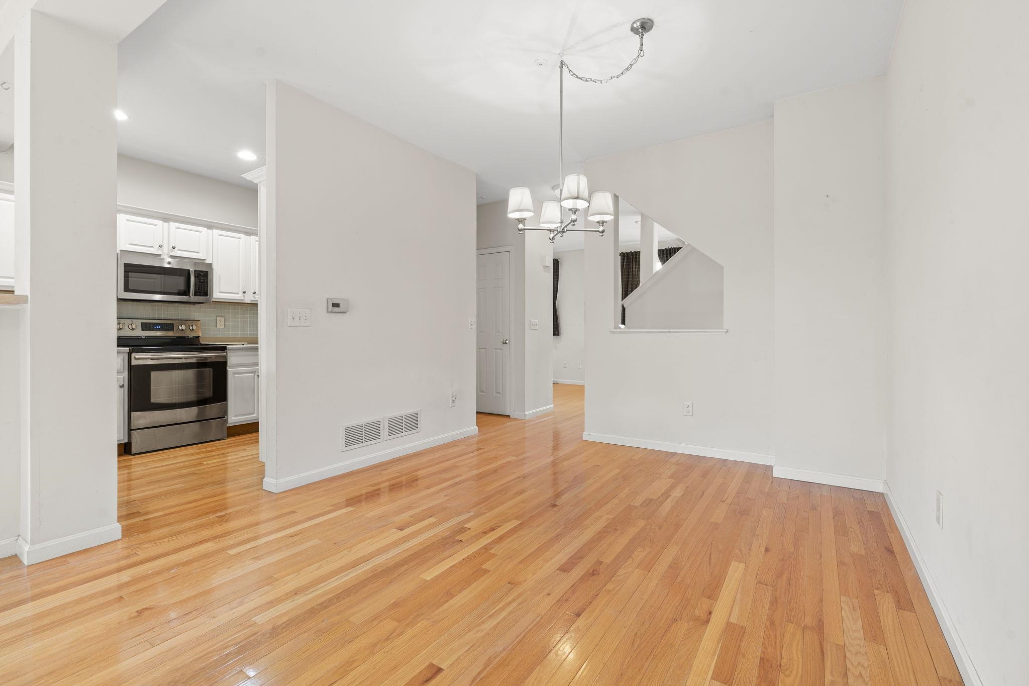 16 Edward Circle Property Photo 19