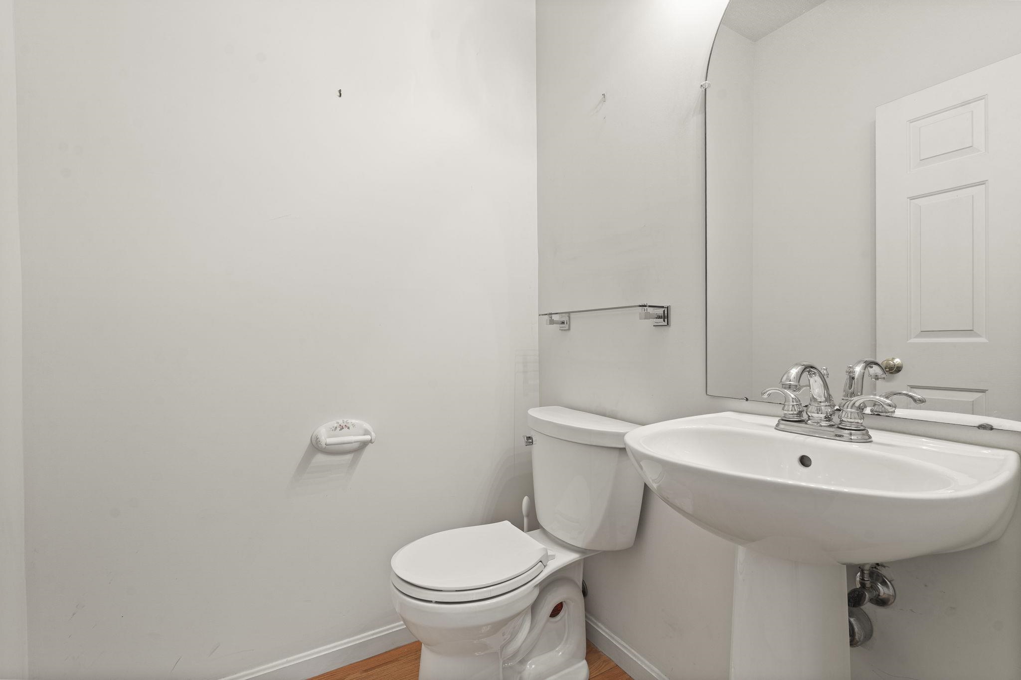 16 Edward Circle Property Photo 20