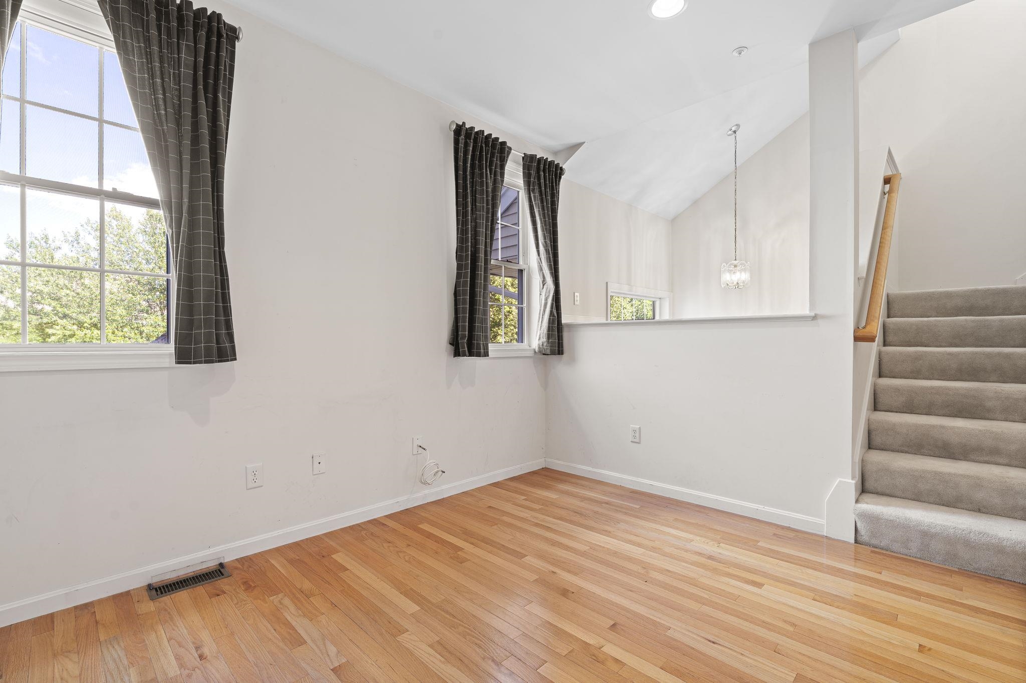 16 Edward Circle Property Photo 30