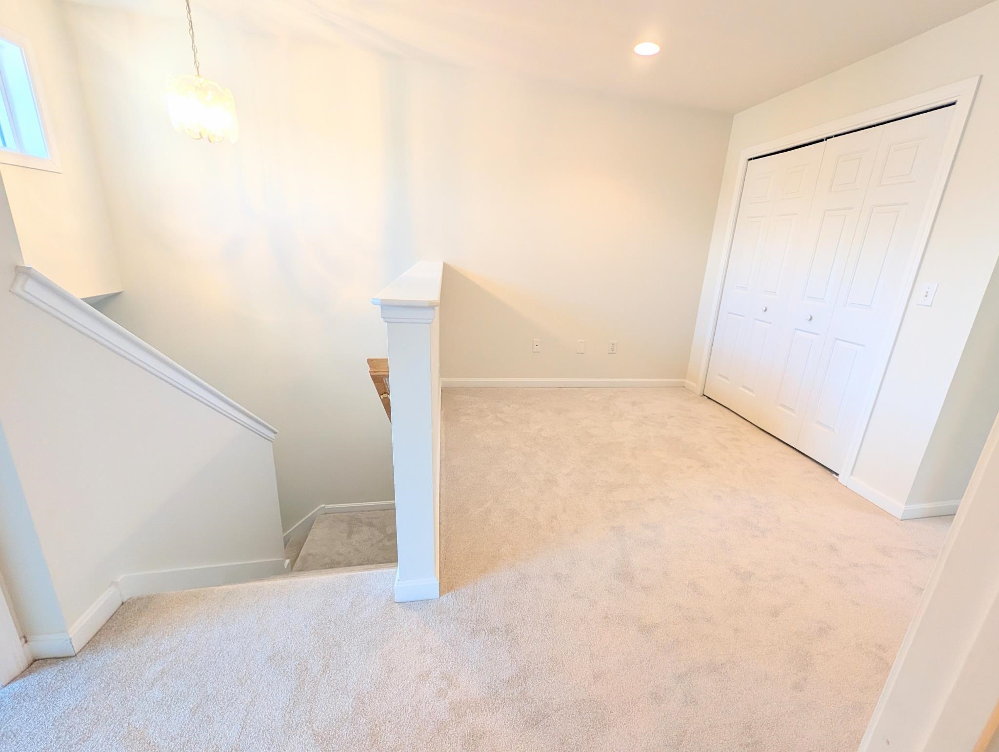 16 Edward Circle Property Photo 34