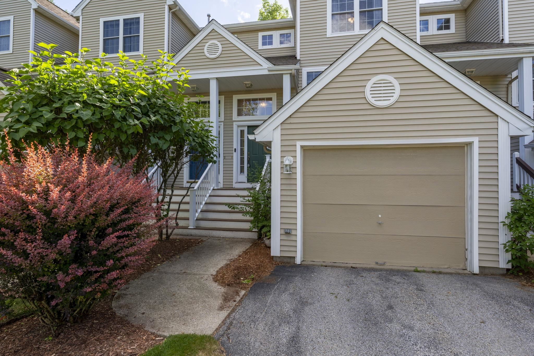 16 Edward Circle Property Photo 59