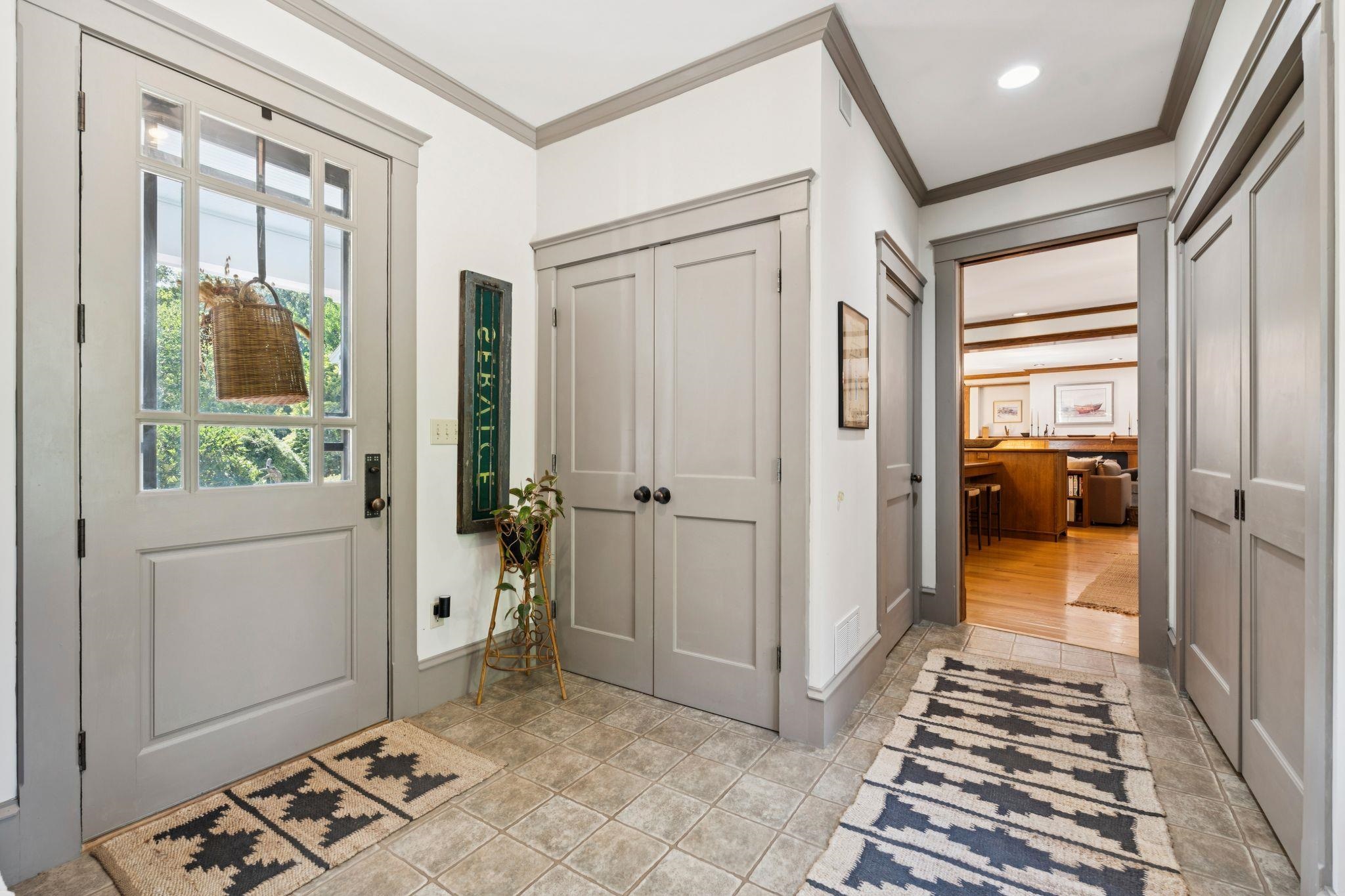 7 Strawberry Hill Lane Property Photo 7