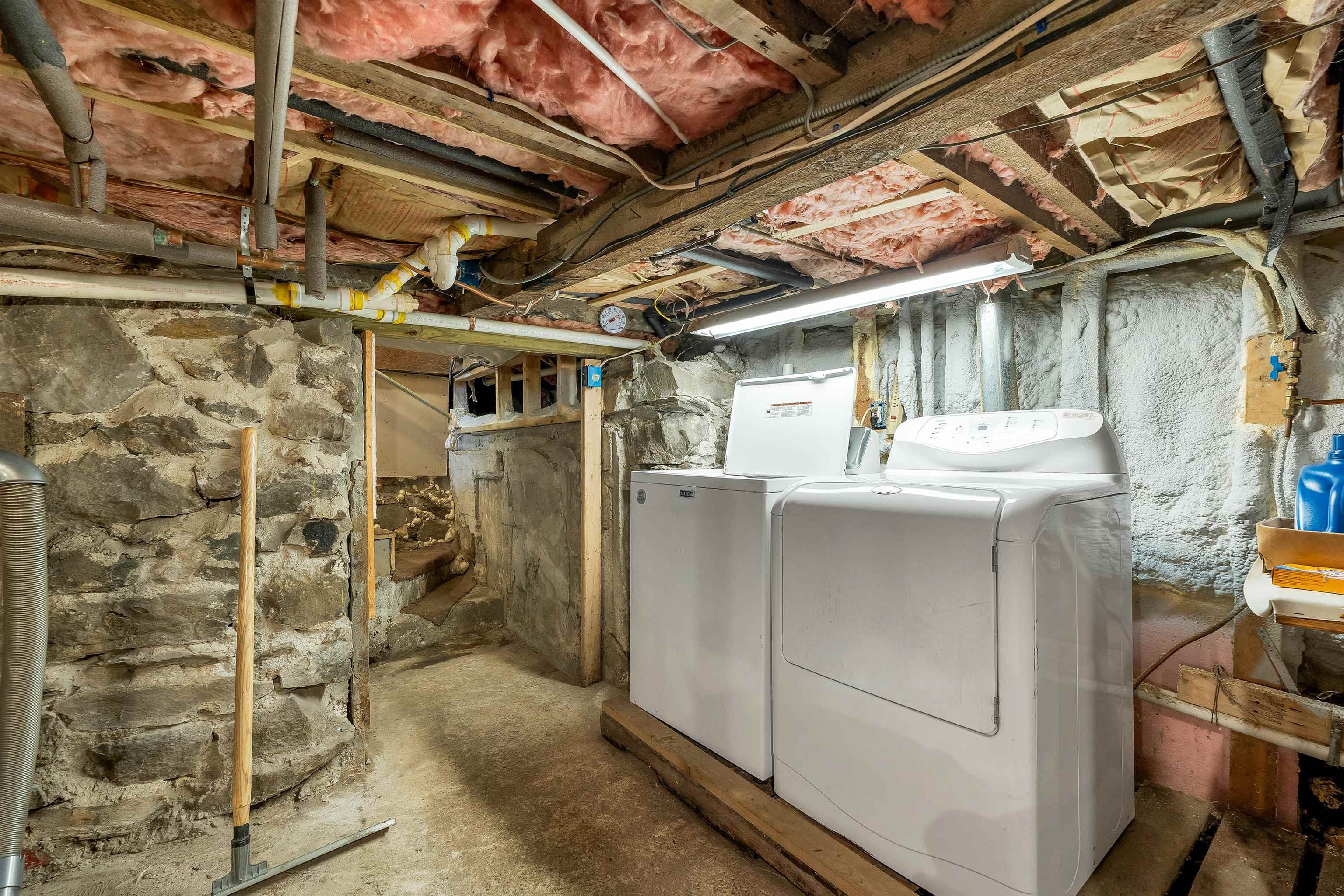 4 Wells Road Property Photo 29