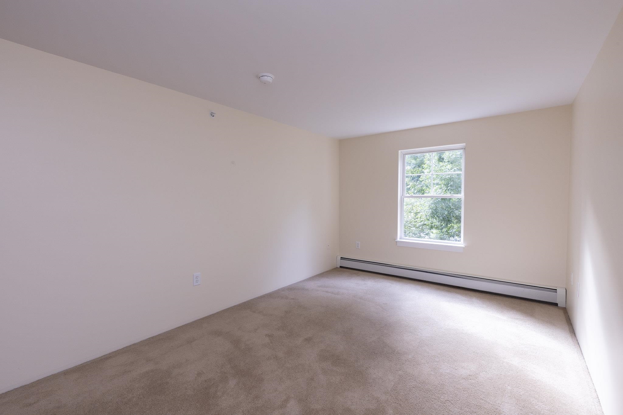 59 Ponemah Hill Road Property Photo 13