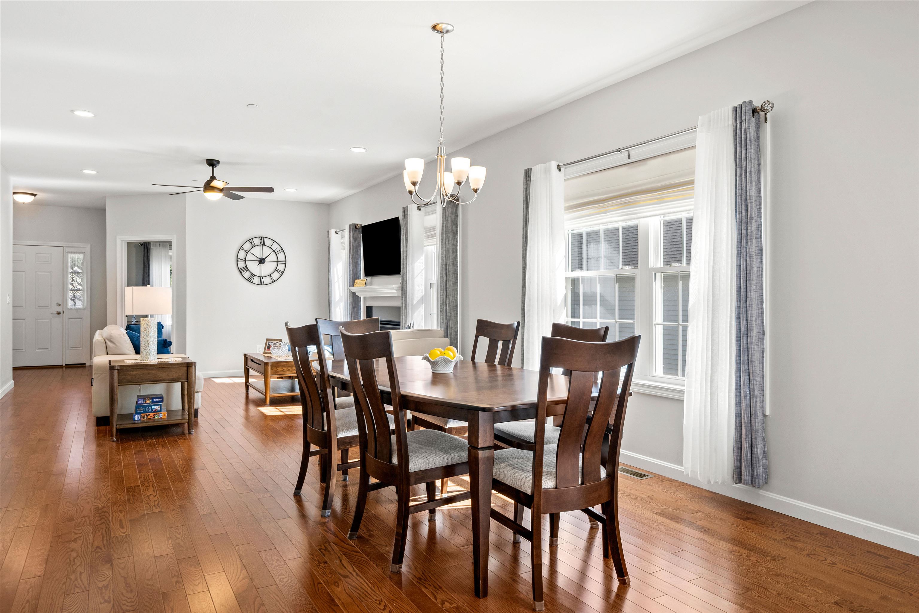 9 Venus Way Property Photo 12