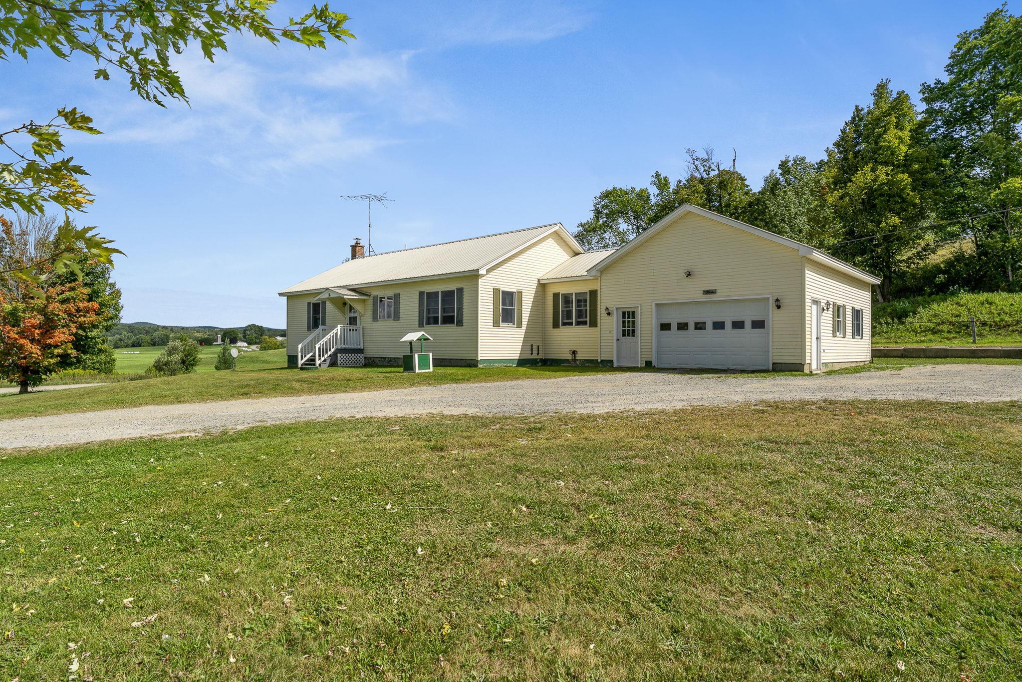 76 Paradee Road Property Photo 2