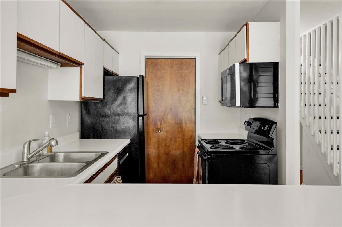 100 West Canal Street Property Photo 17