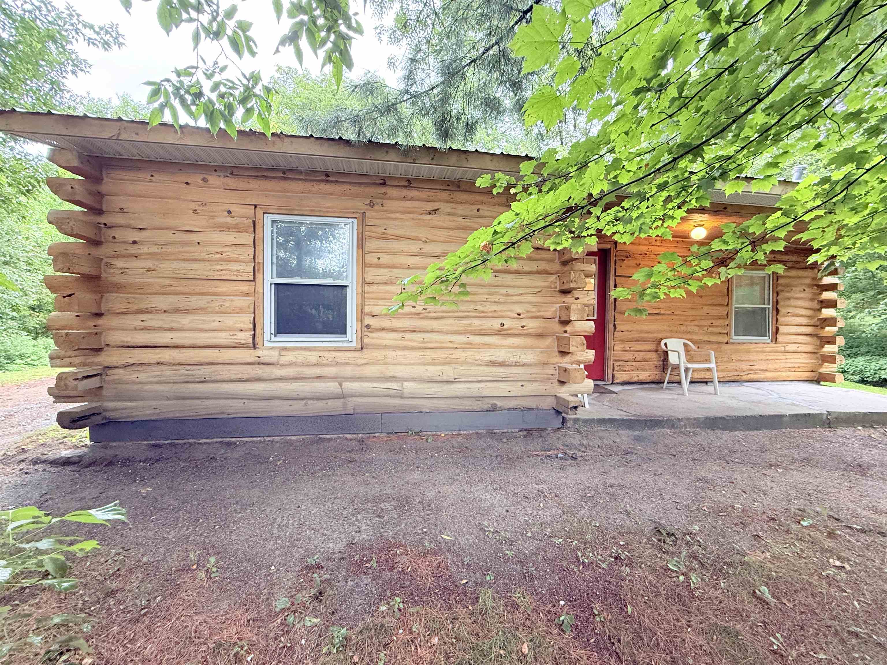 26 Log Cabin Lane Property Photo 1