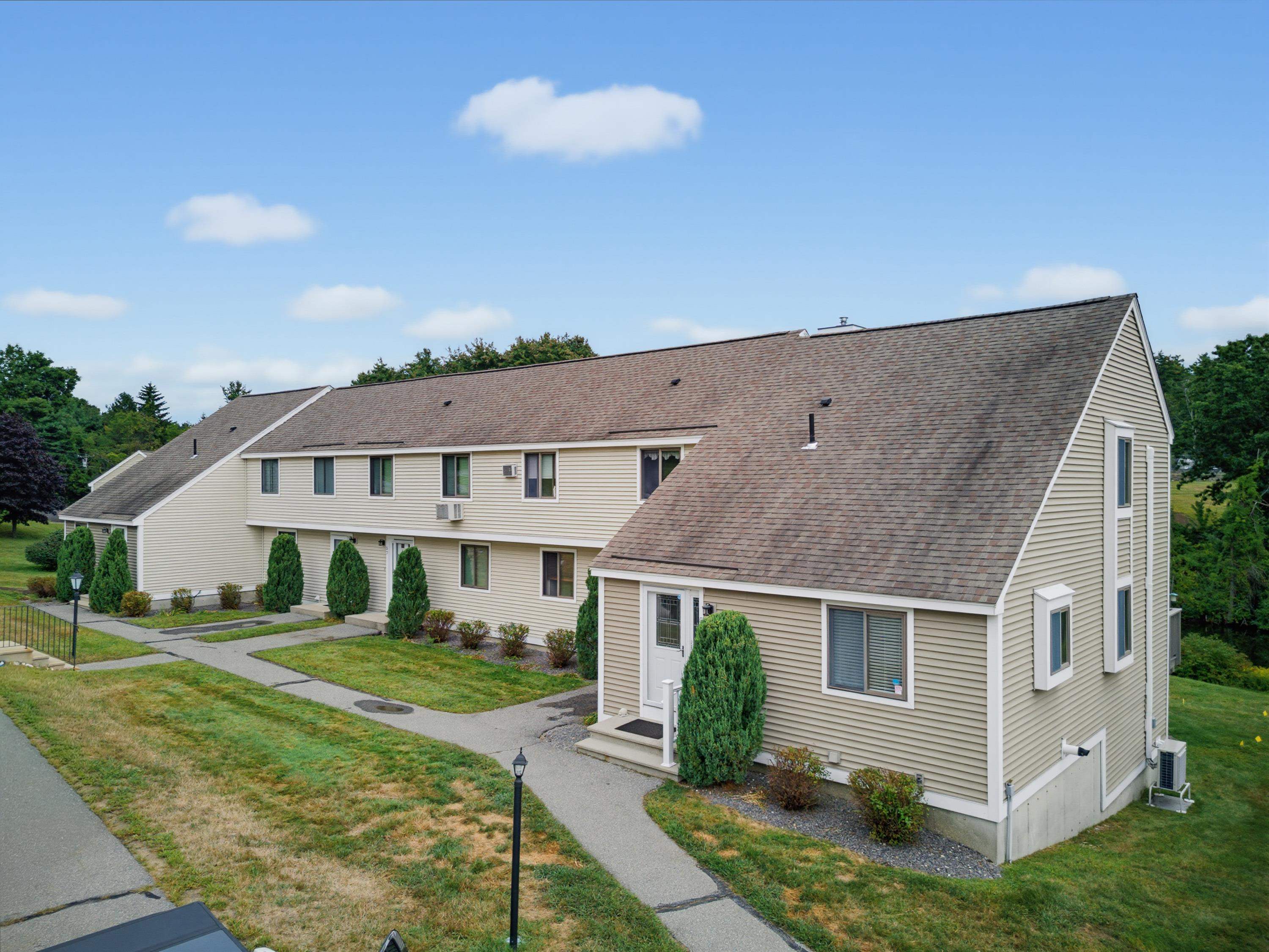 67 Old Nashua Road Property Photo 3