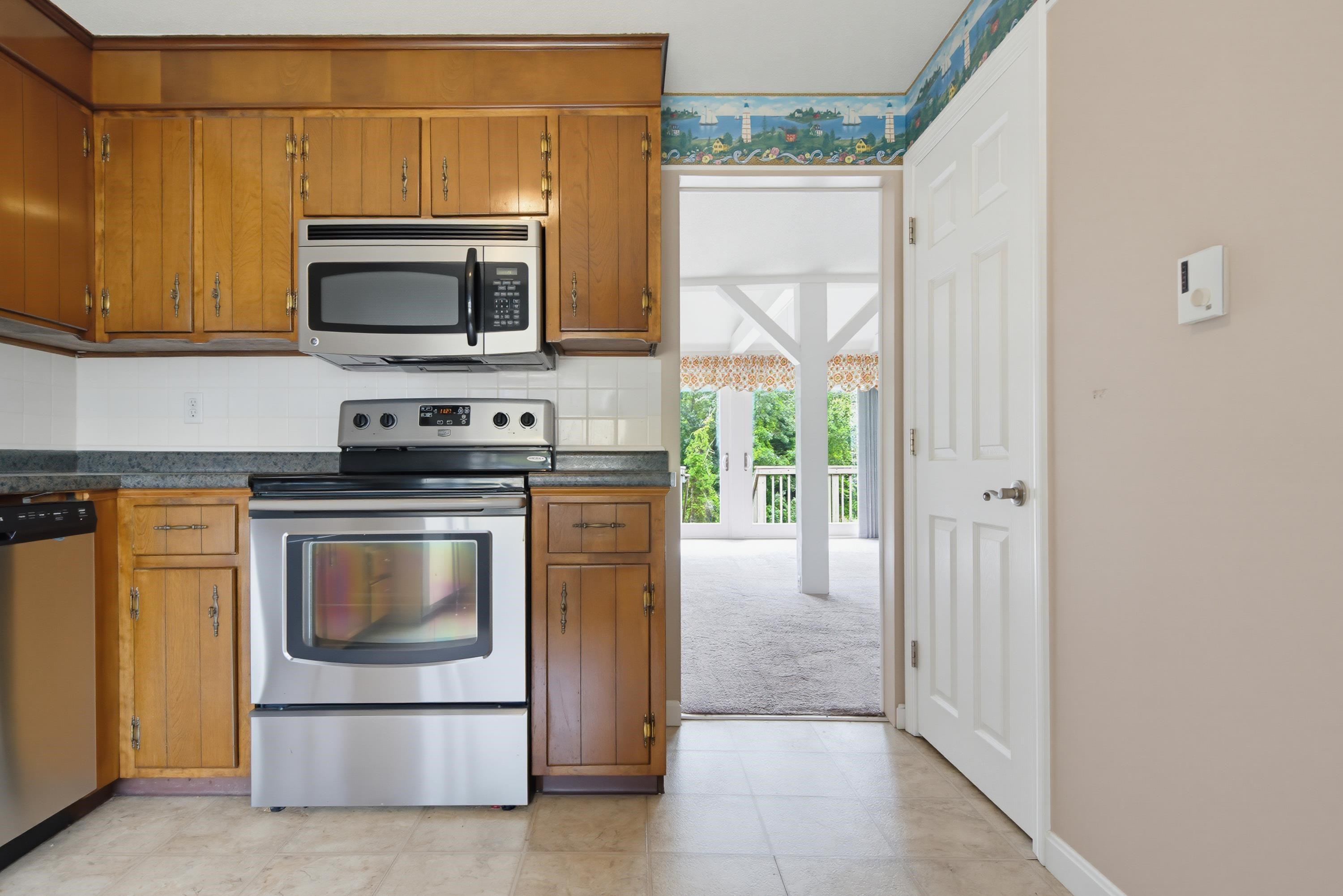 67 Old Nashua Road Property Photo 18
